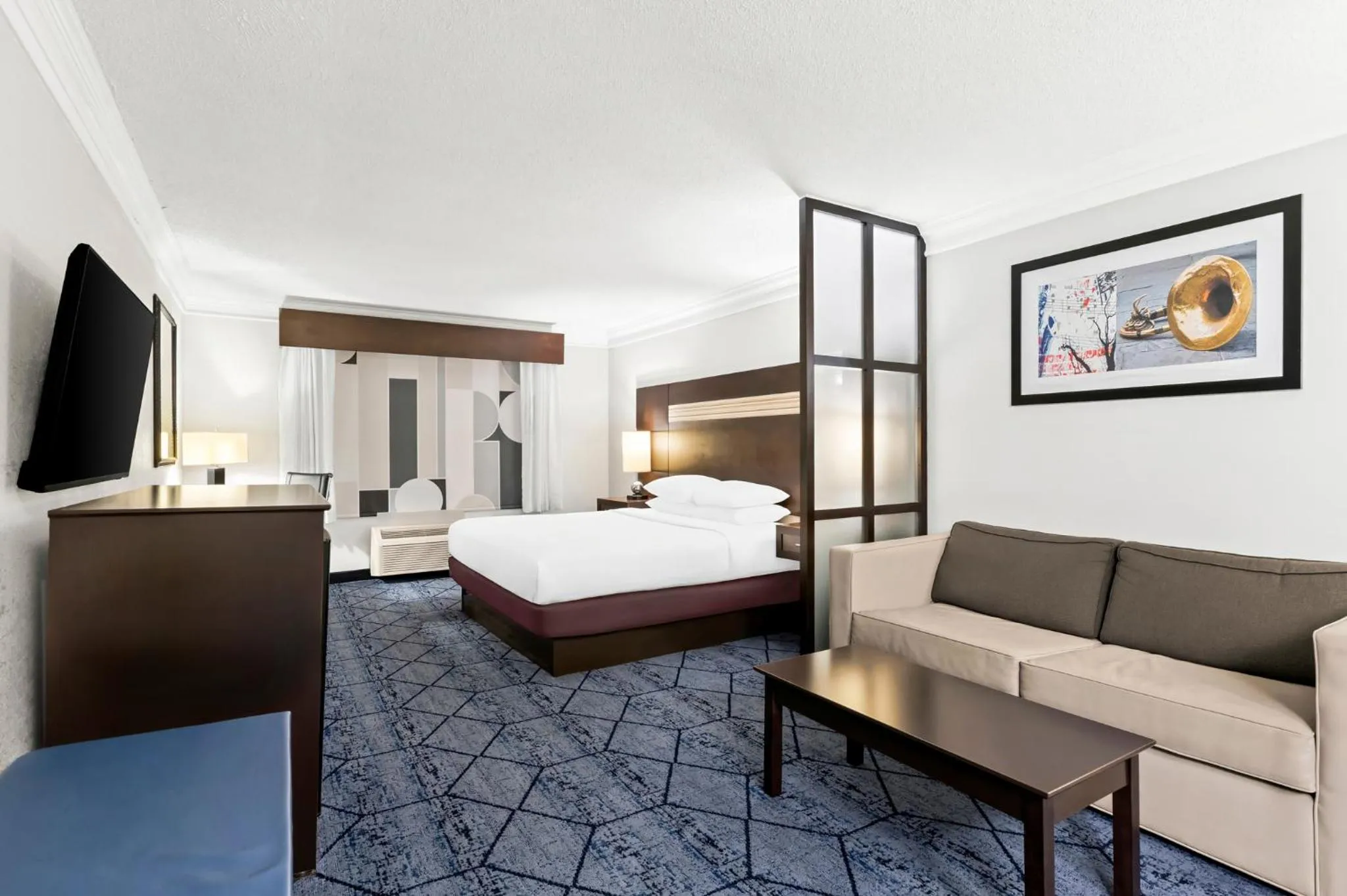 Photo of the whole room, Bed in Best Western Slidell Hotel