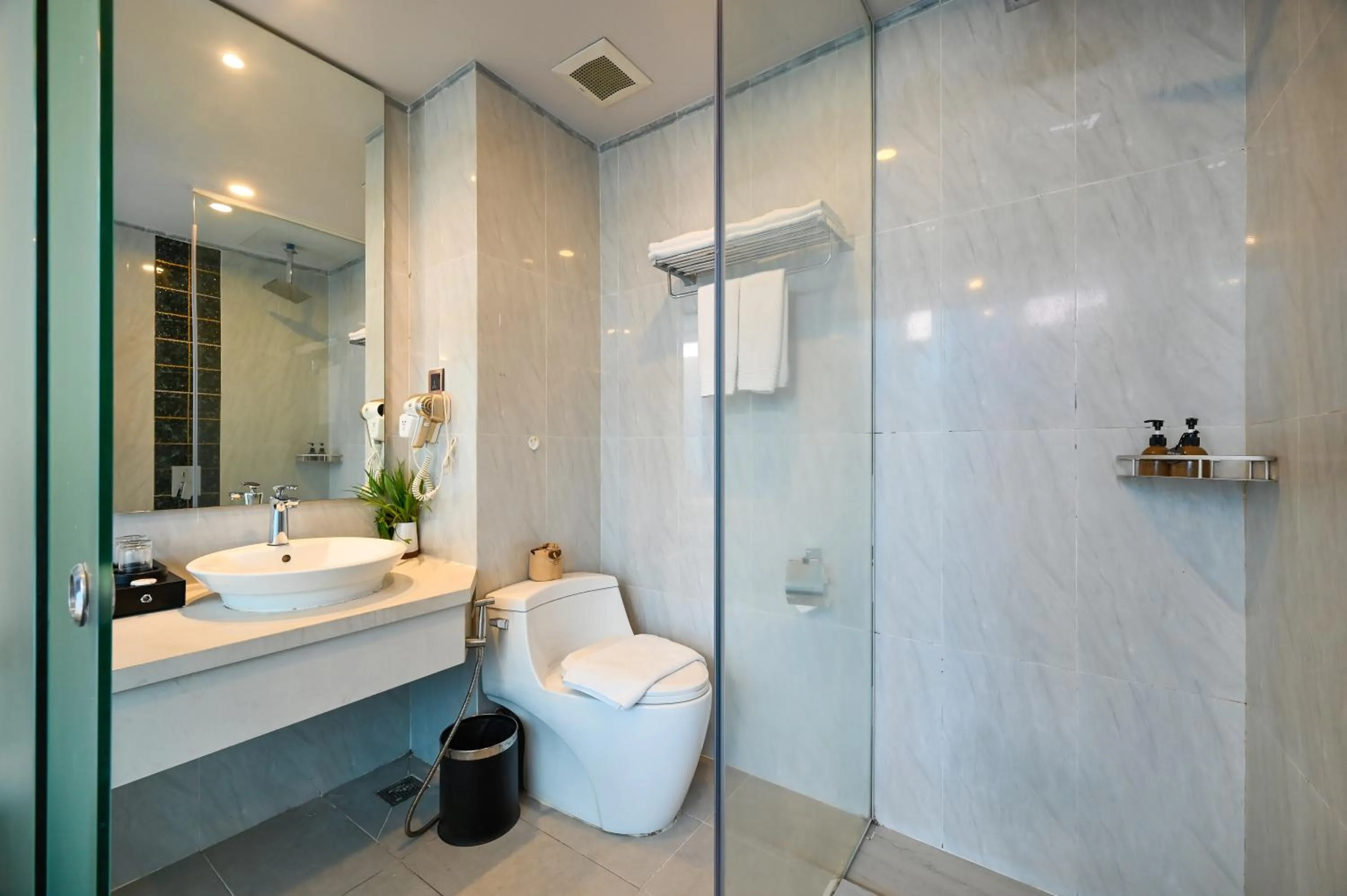 Bathroom in Cicilia Saigon Center