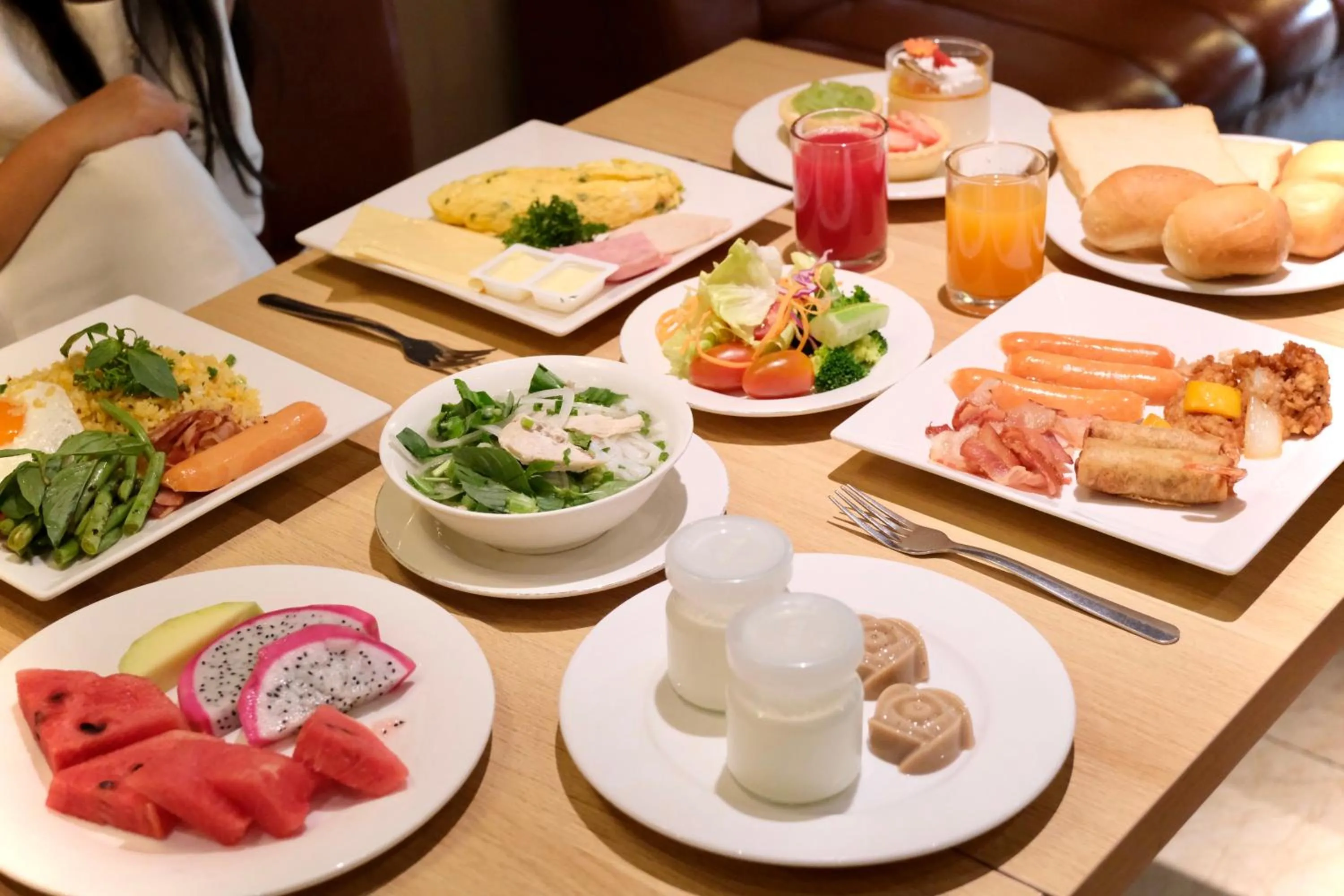 Restaurant/places to eat in Cicilia Saigon Center