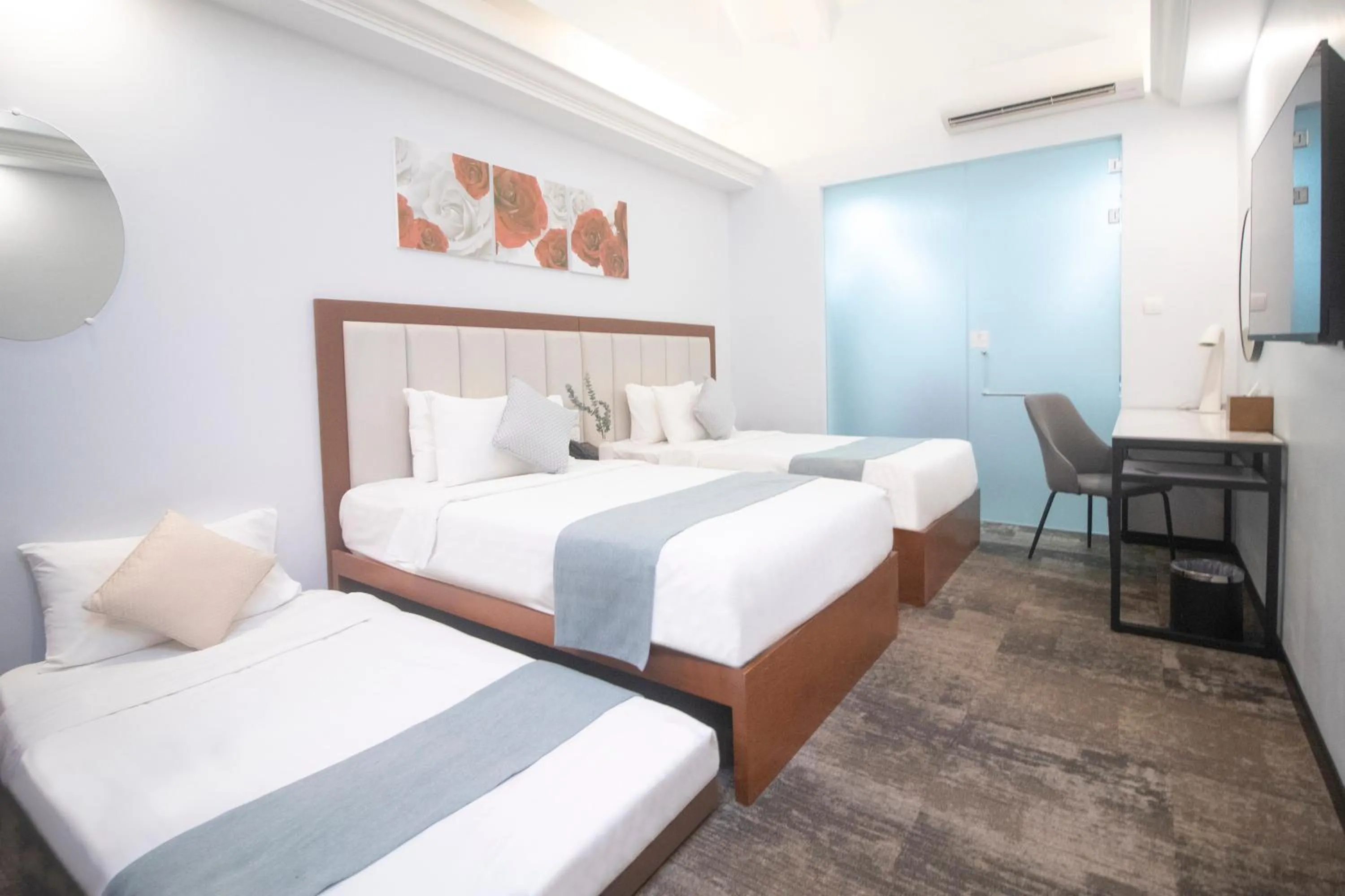 Bedroom, Bed in Santa Grand Hotel East Coast a NuVe Group Collection