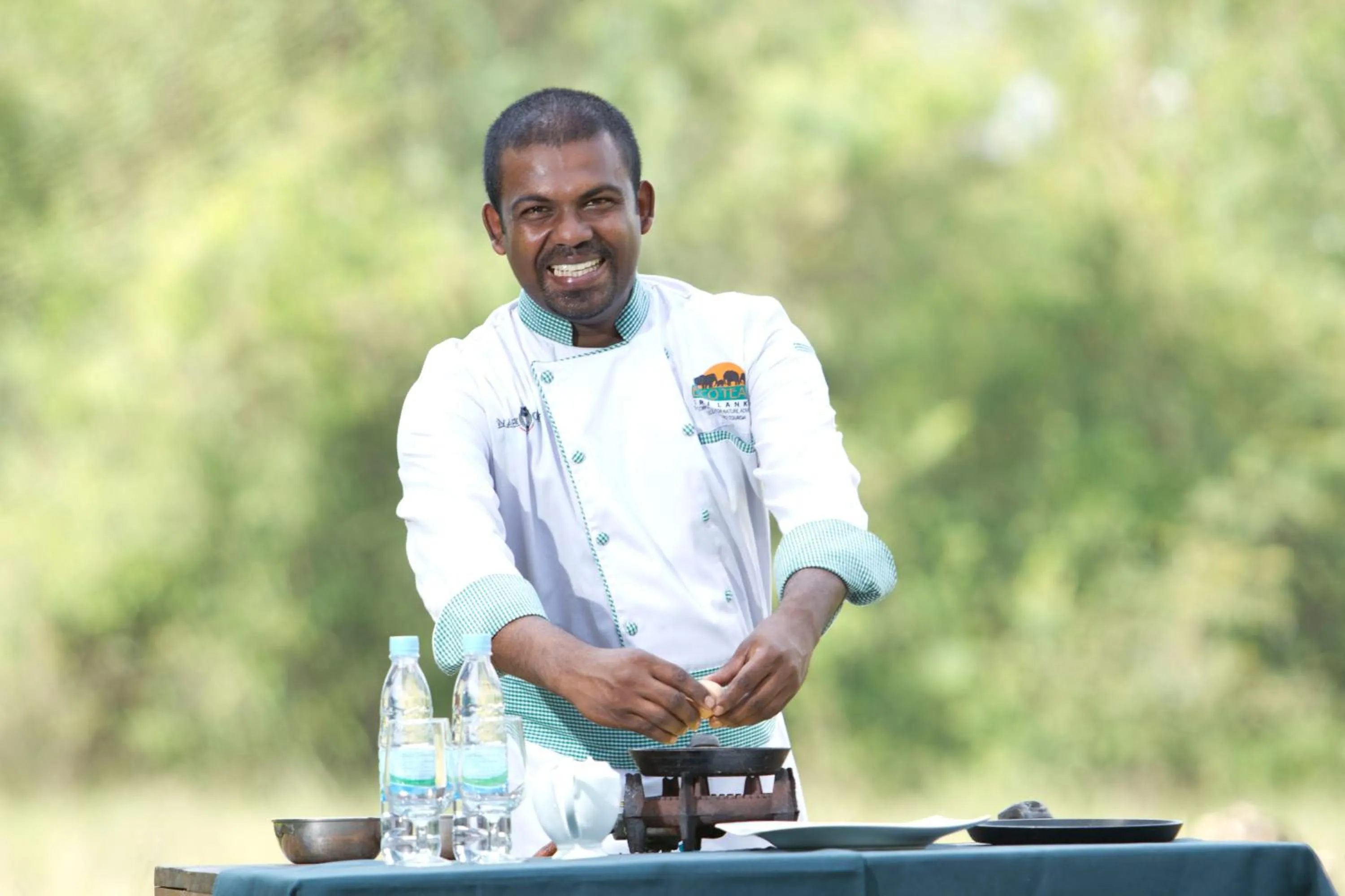 Breakfast in Mahoora Wilpattu - by Eco Team