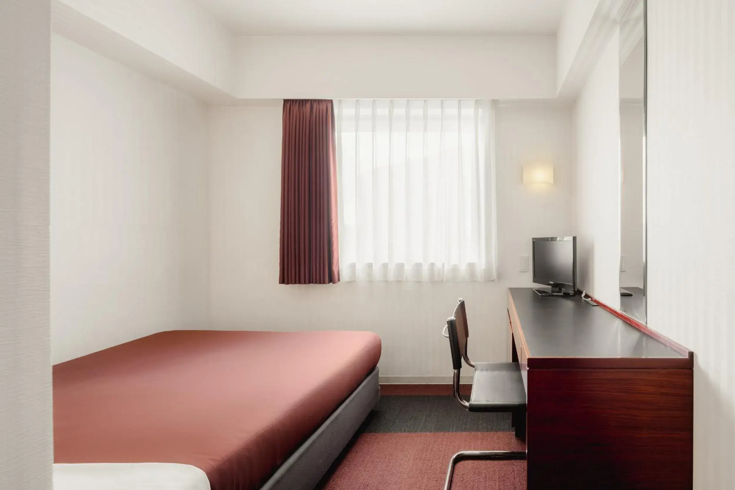 Double Room with Small Double Bed - single occupancy - Non-Smoking in Nesthotel Alt Meguro Ekimae Double Room with Small Double Bed - single occupancy - Non-Smoking in Nesthotel Alt Meguro Ekimae