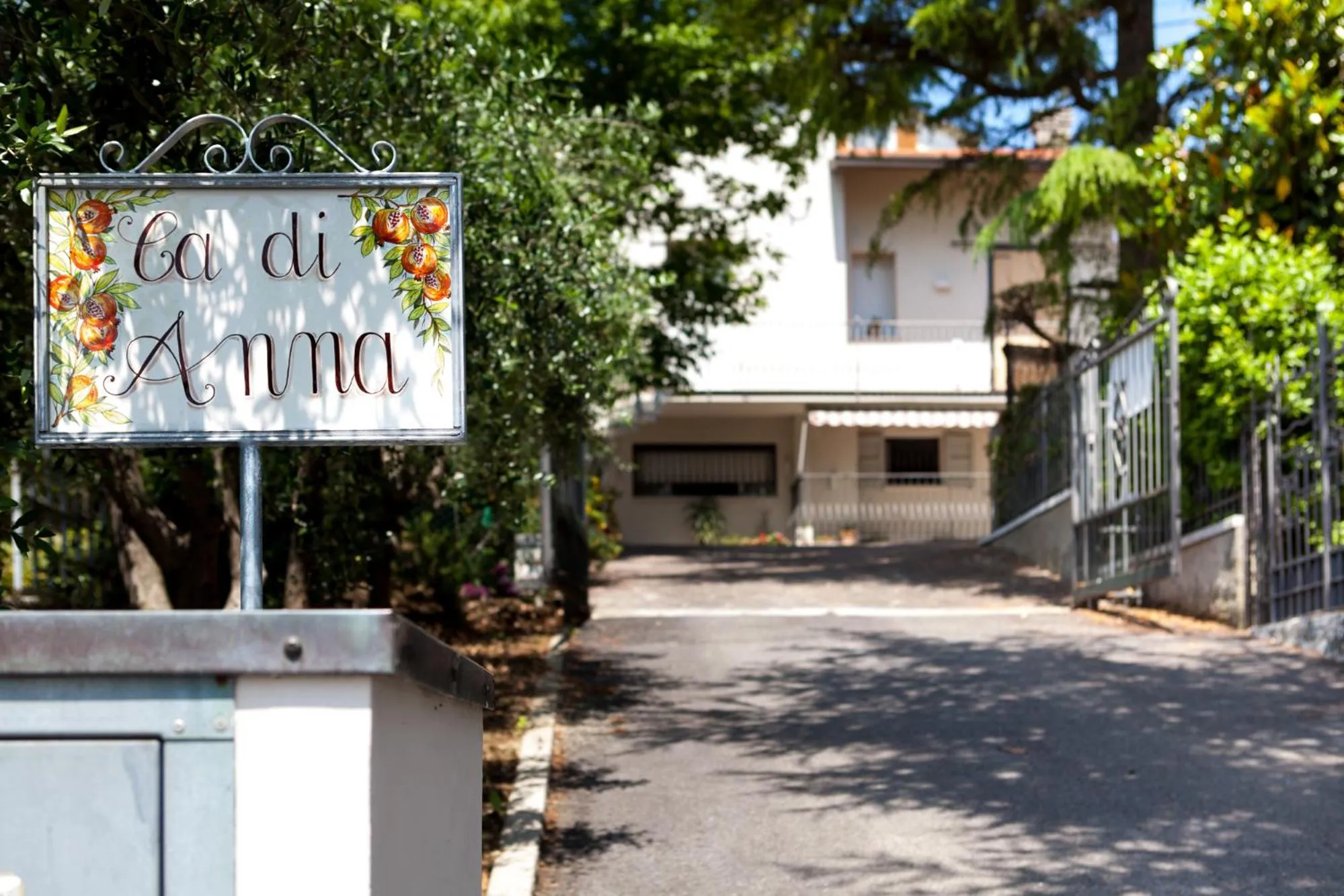 Property building in Ca di Anna