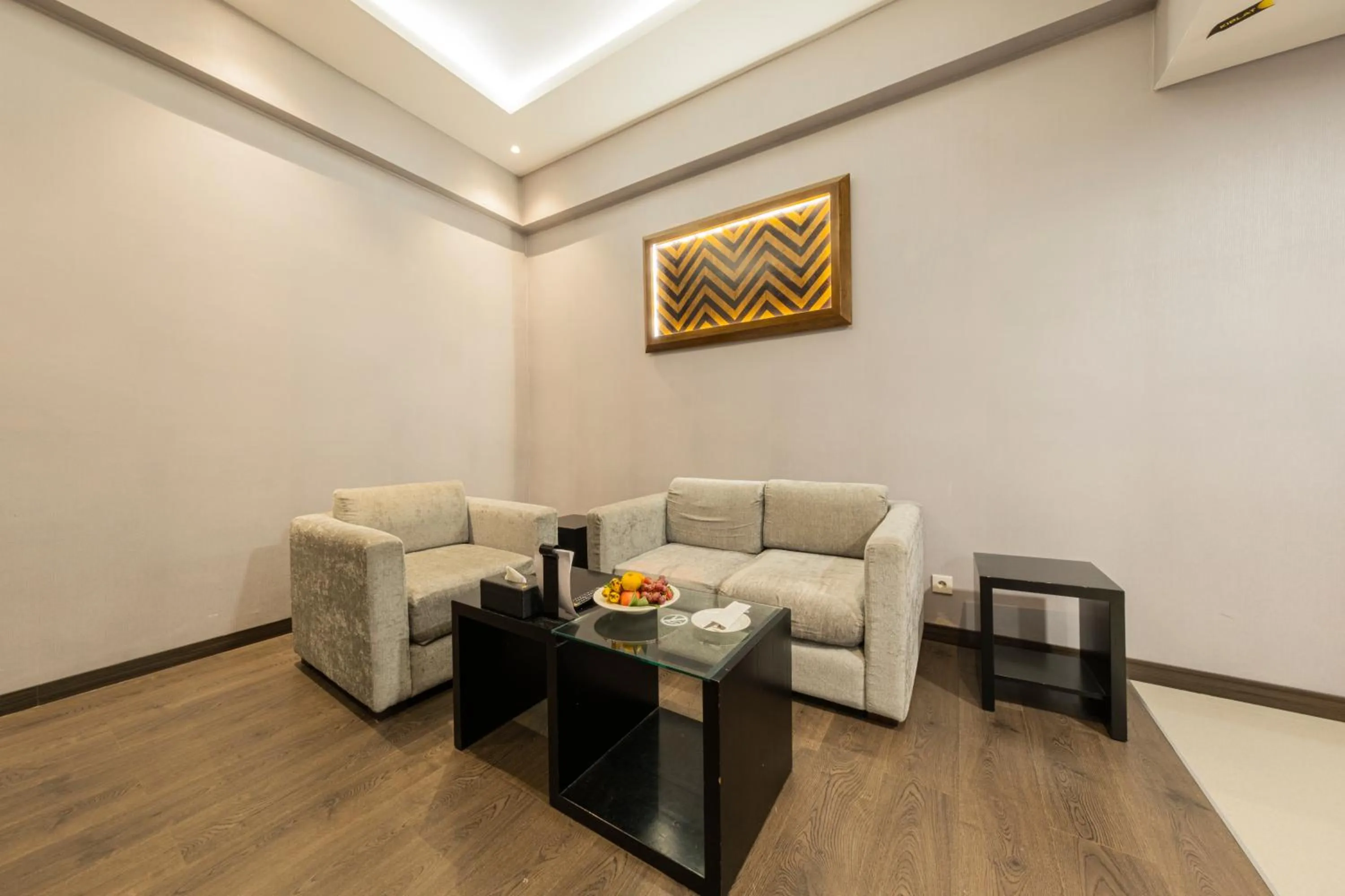 Coffee/tea facilities in Grand Jatra Hotel Pekanbaru