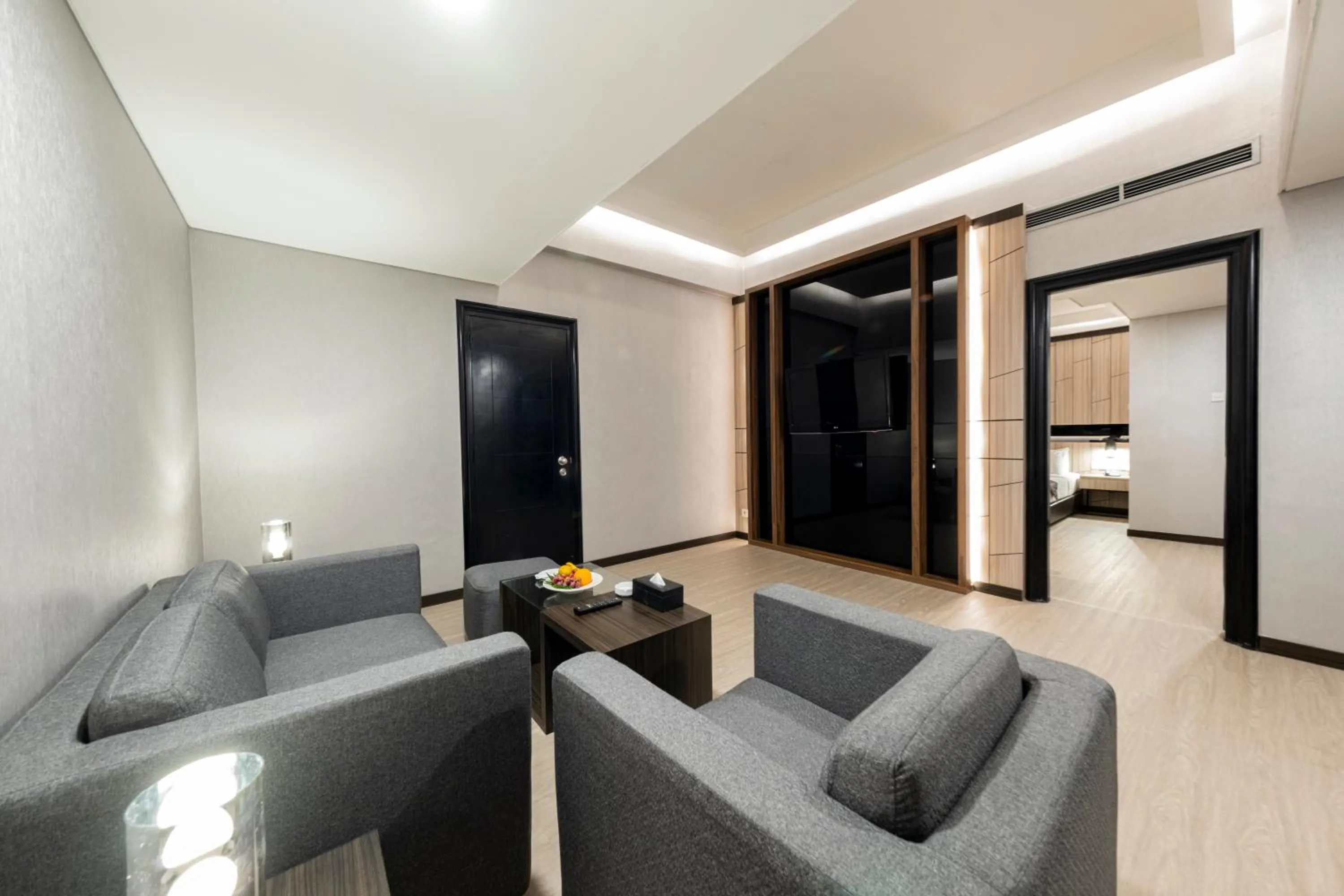 Living room in Grand Jatra Hotel Pekanbaru