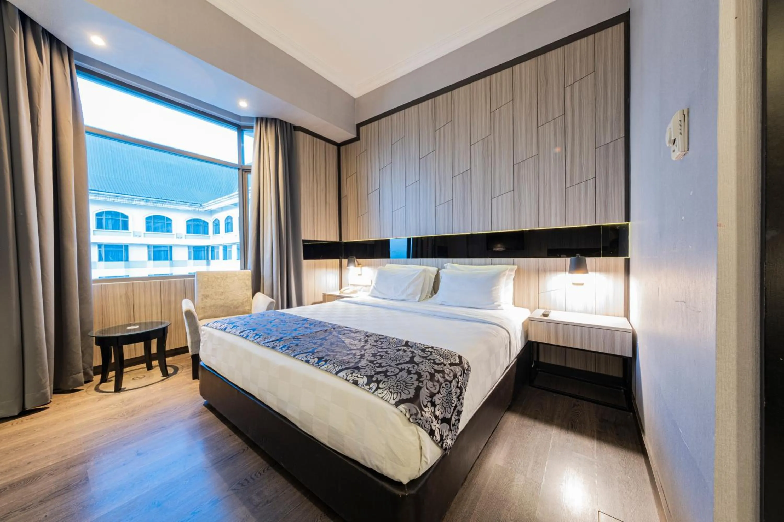 Bedroom, Bed in Grand Jatra Hotel Pekanbaru