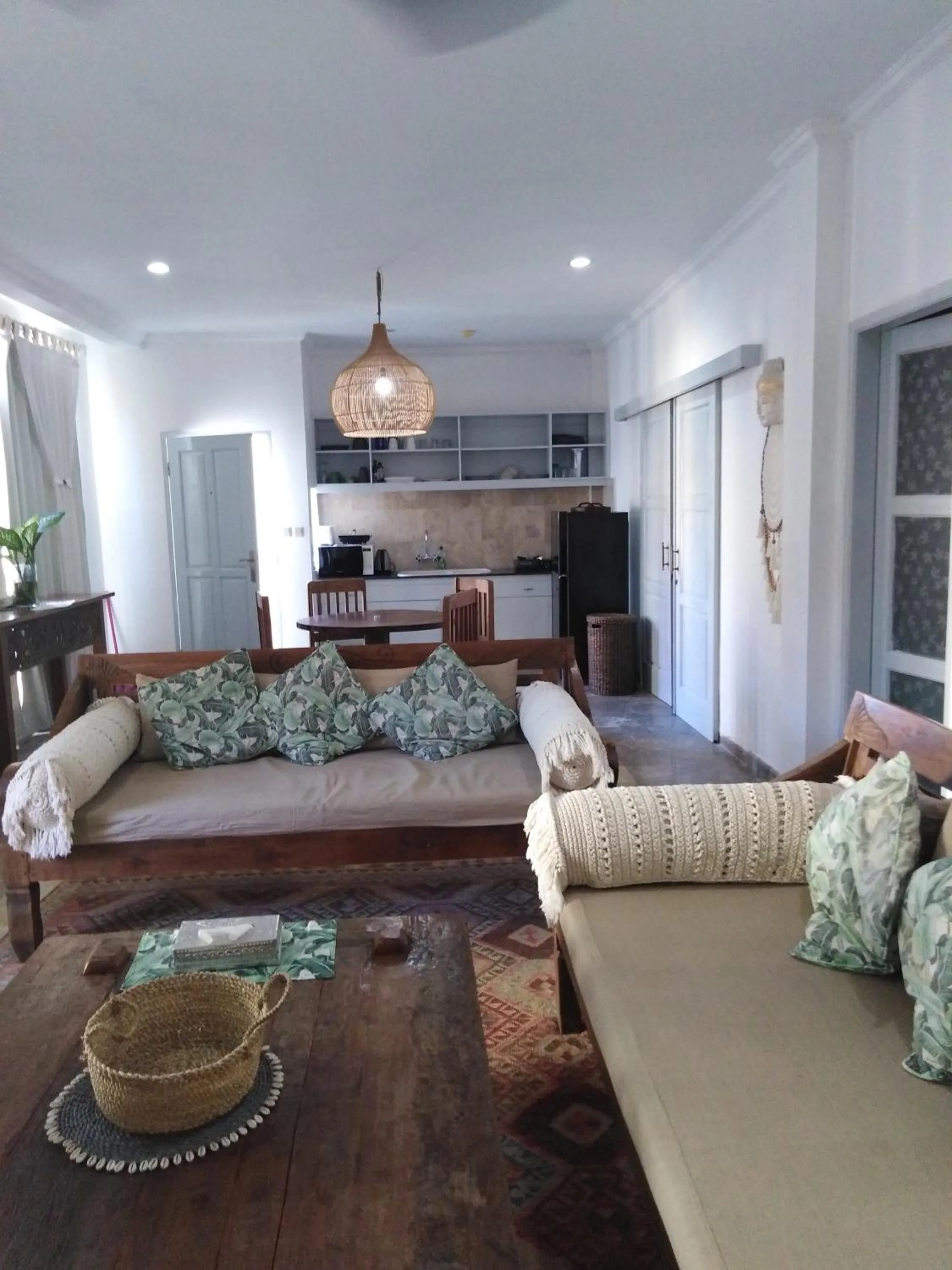 Living room in Bali Court Hotel & Apartment