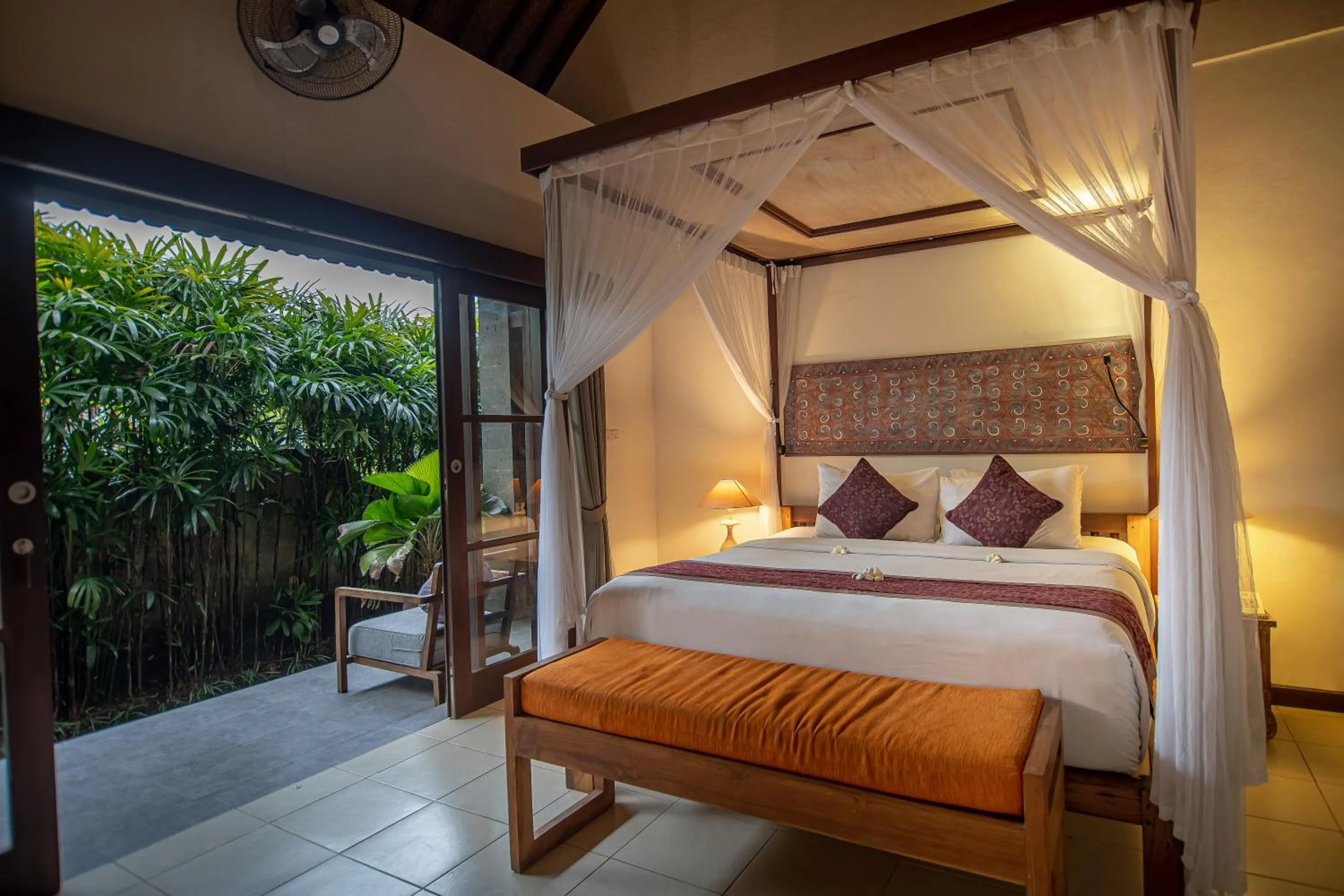 Bed in D'Legon Villas