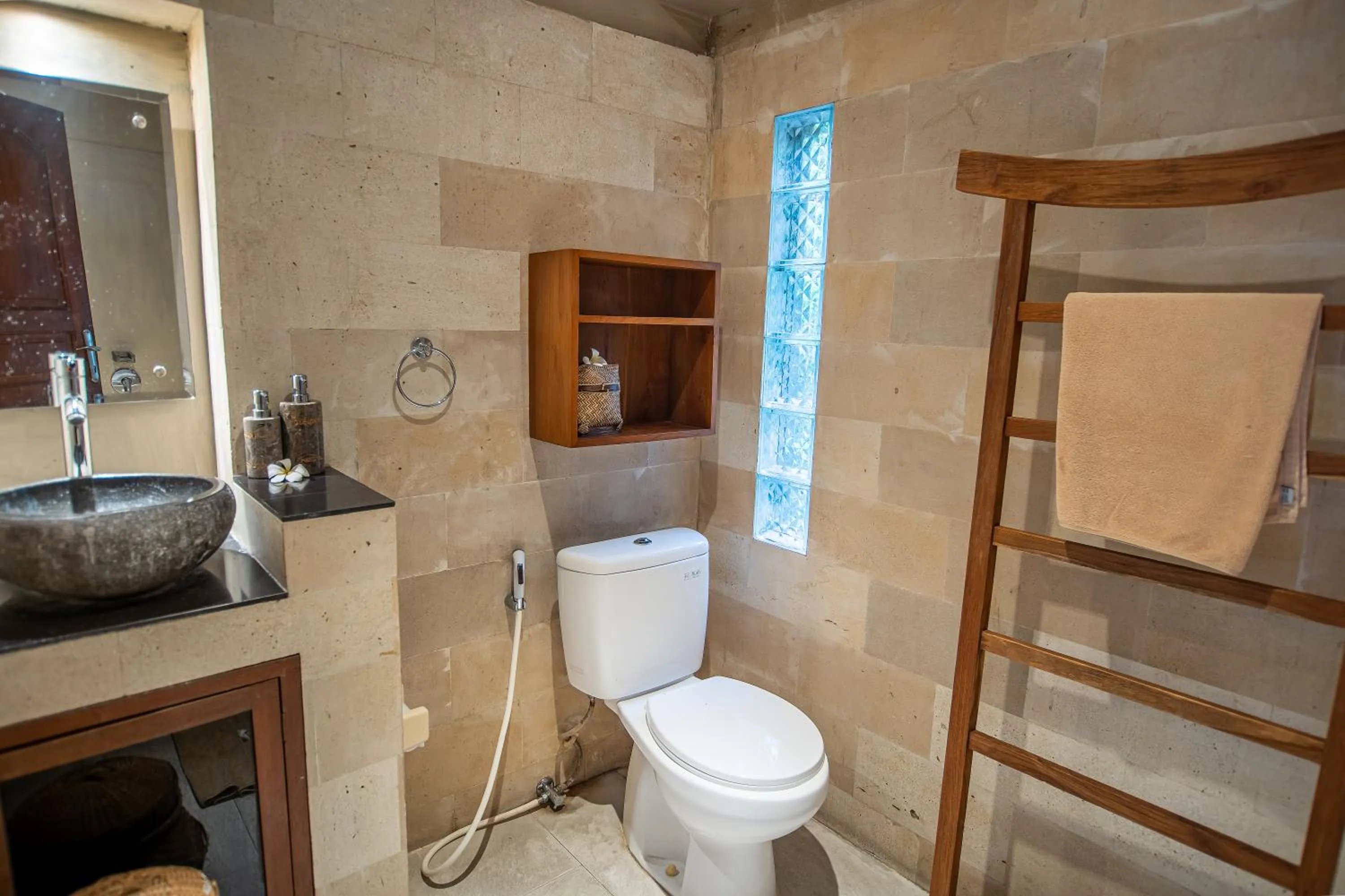 Bathroom in D'Legon Villas