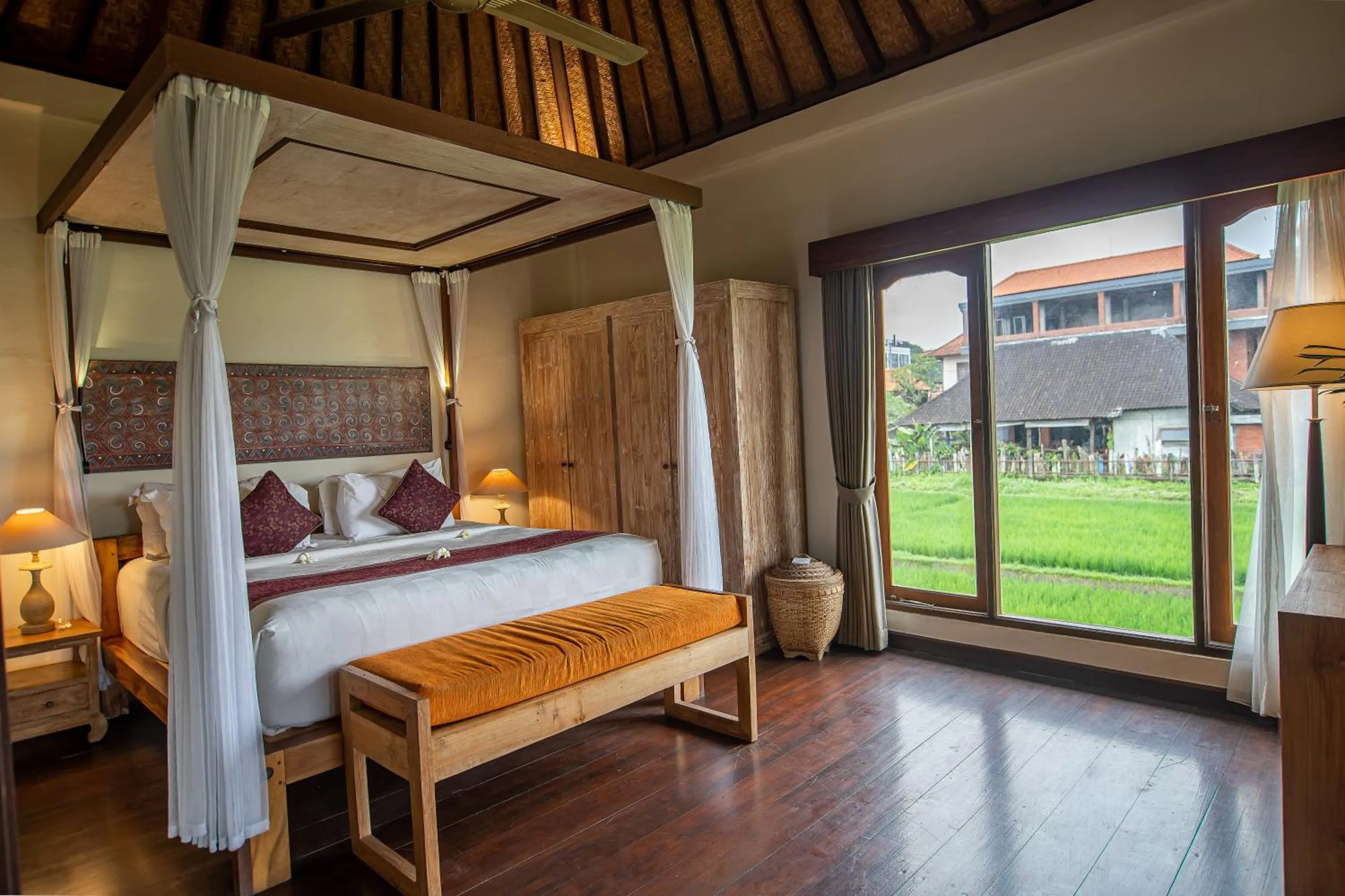 Bed in D'Legon Villas