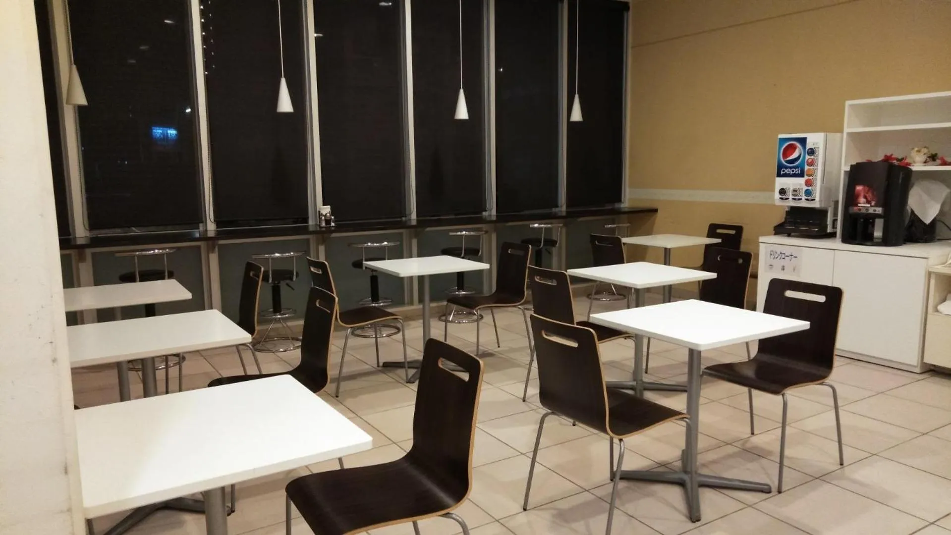 Restaurant/places to eat in Smile Hotel Matsuyama