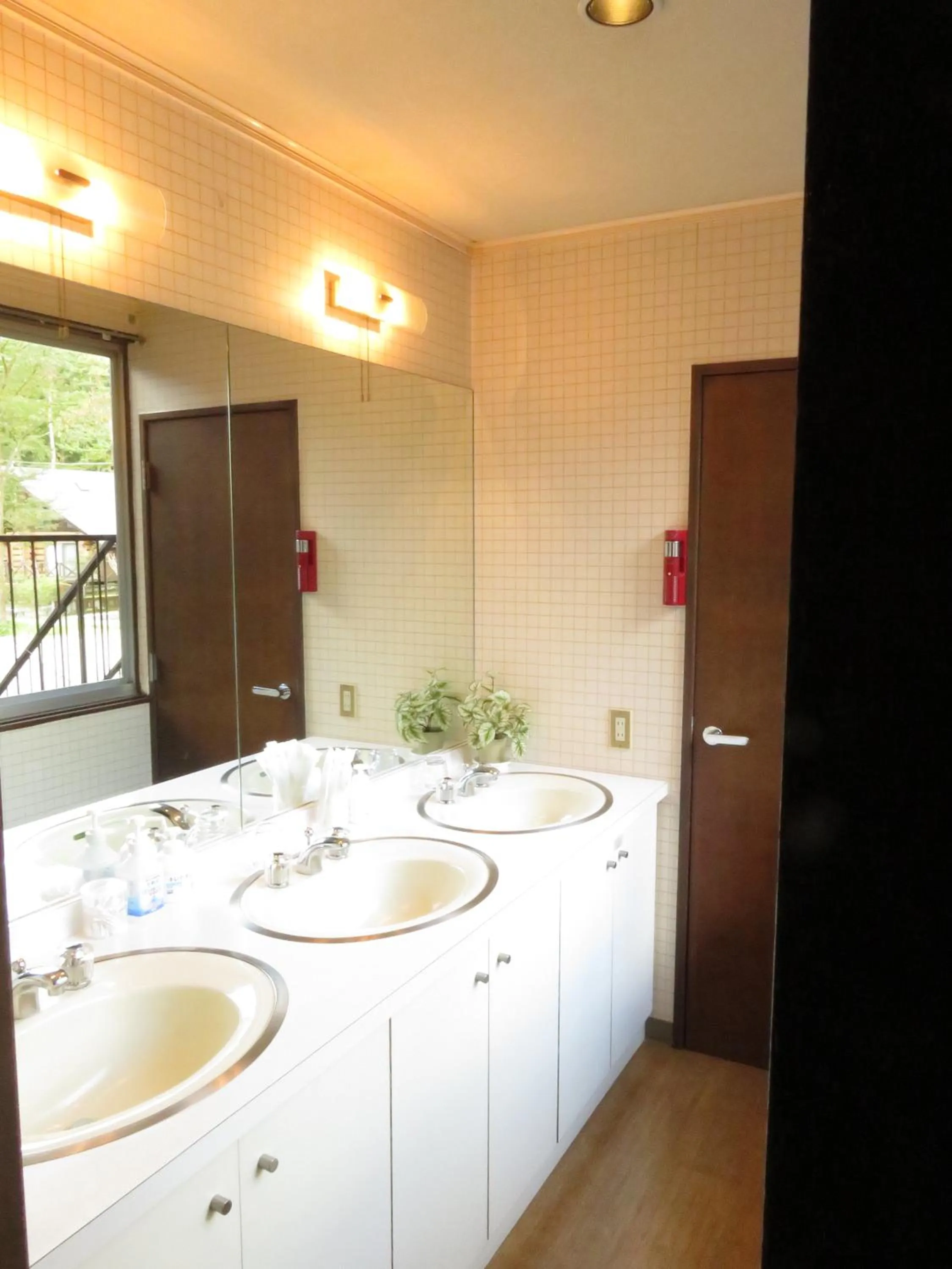 Decorative detail in Nikko Pension L'escale