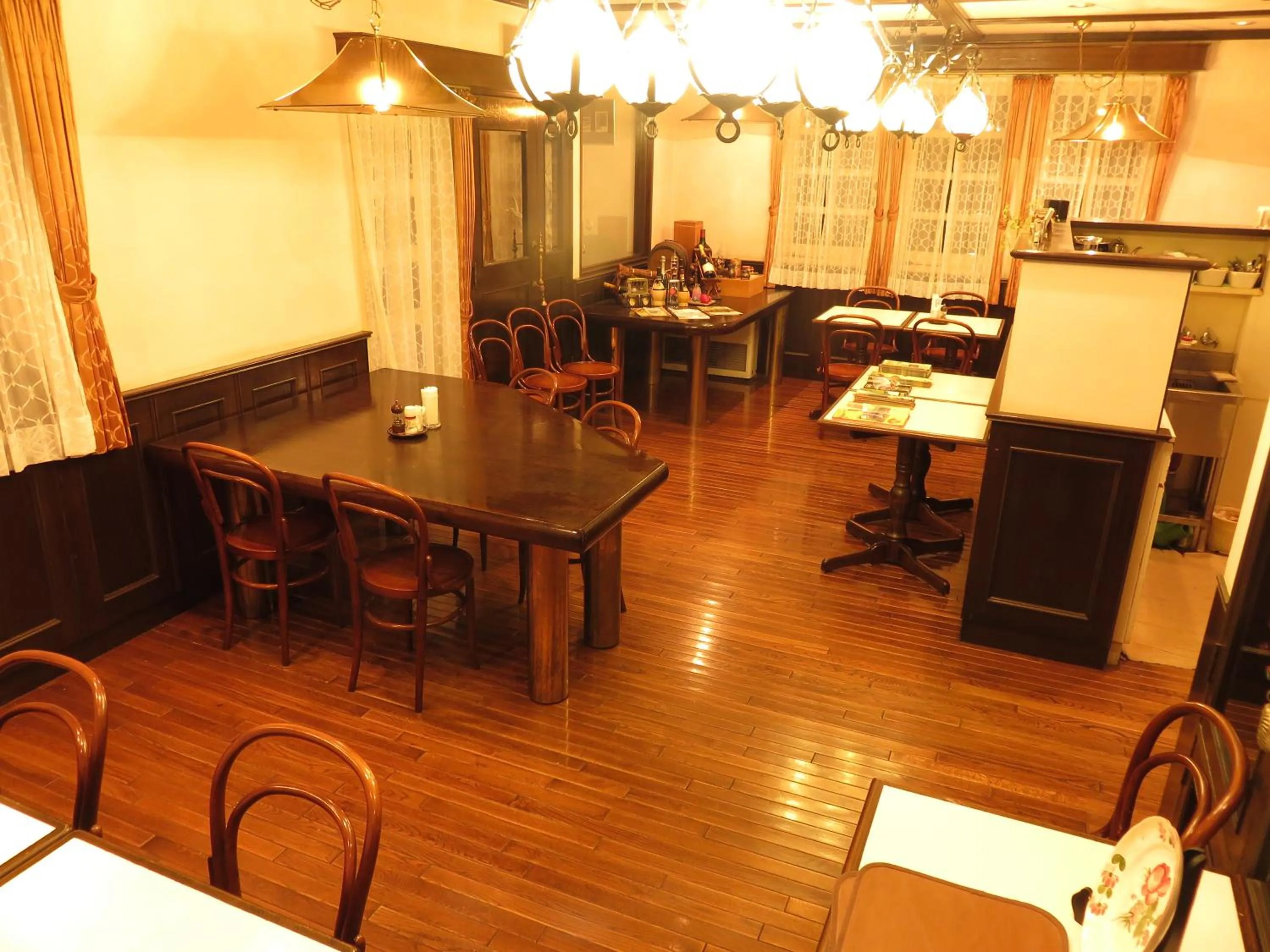 Dining area in Nikko Pension L'escale
