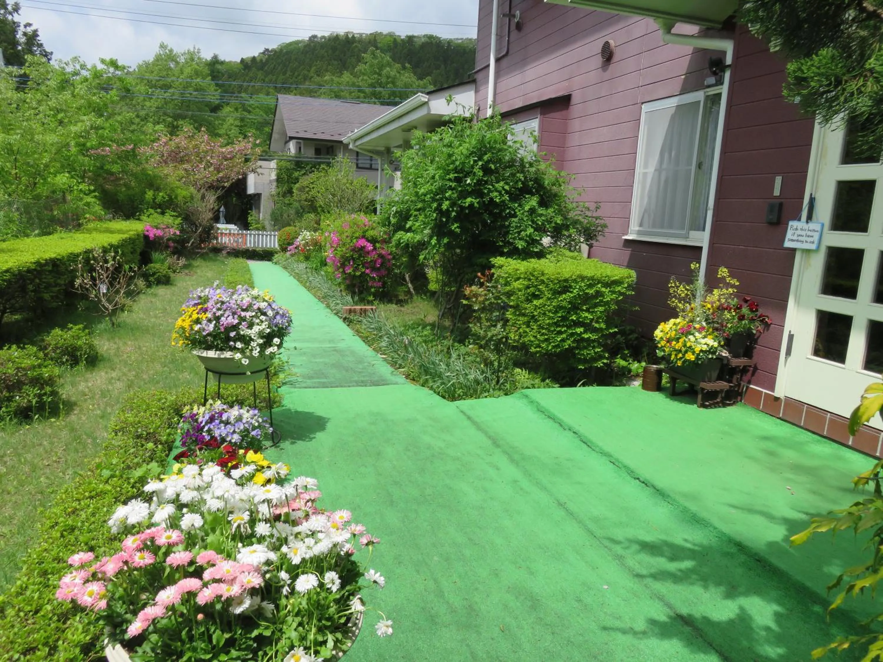 Facade/entrance in Nikko Pension L'escale