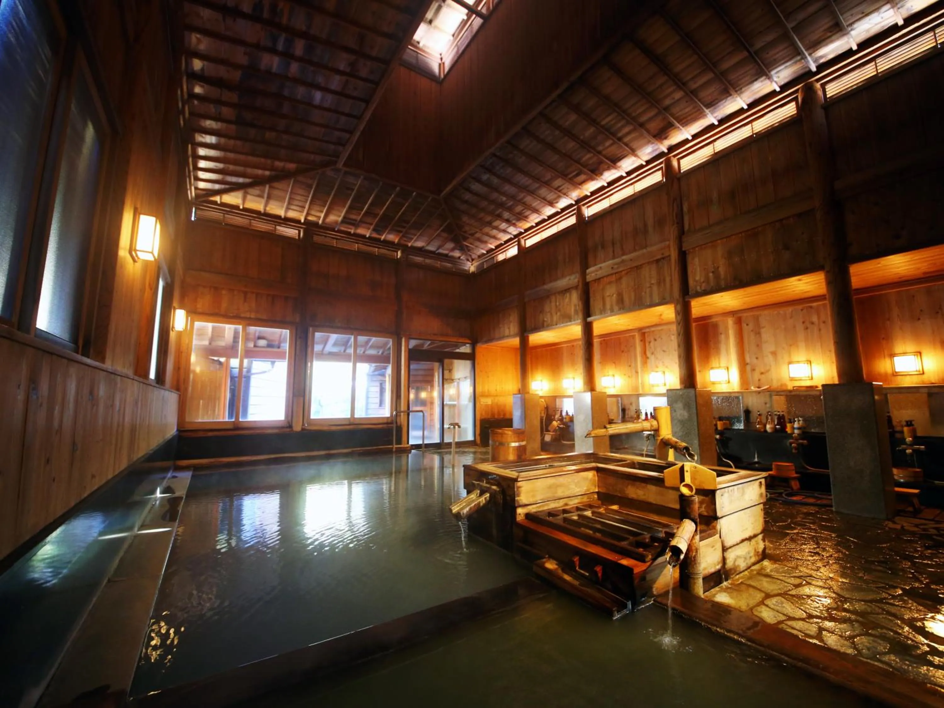 Public Bath in Ryokan Sakaya