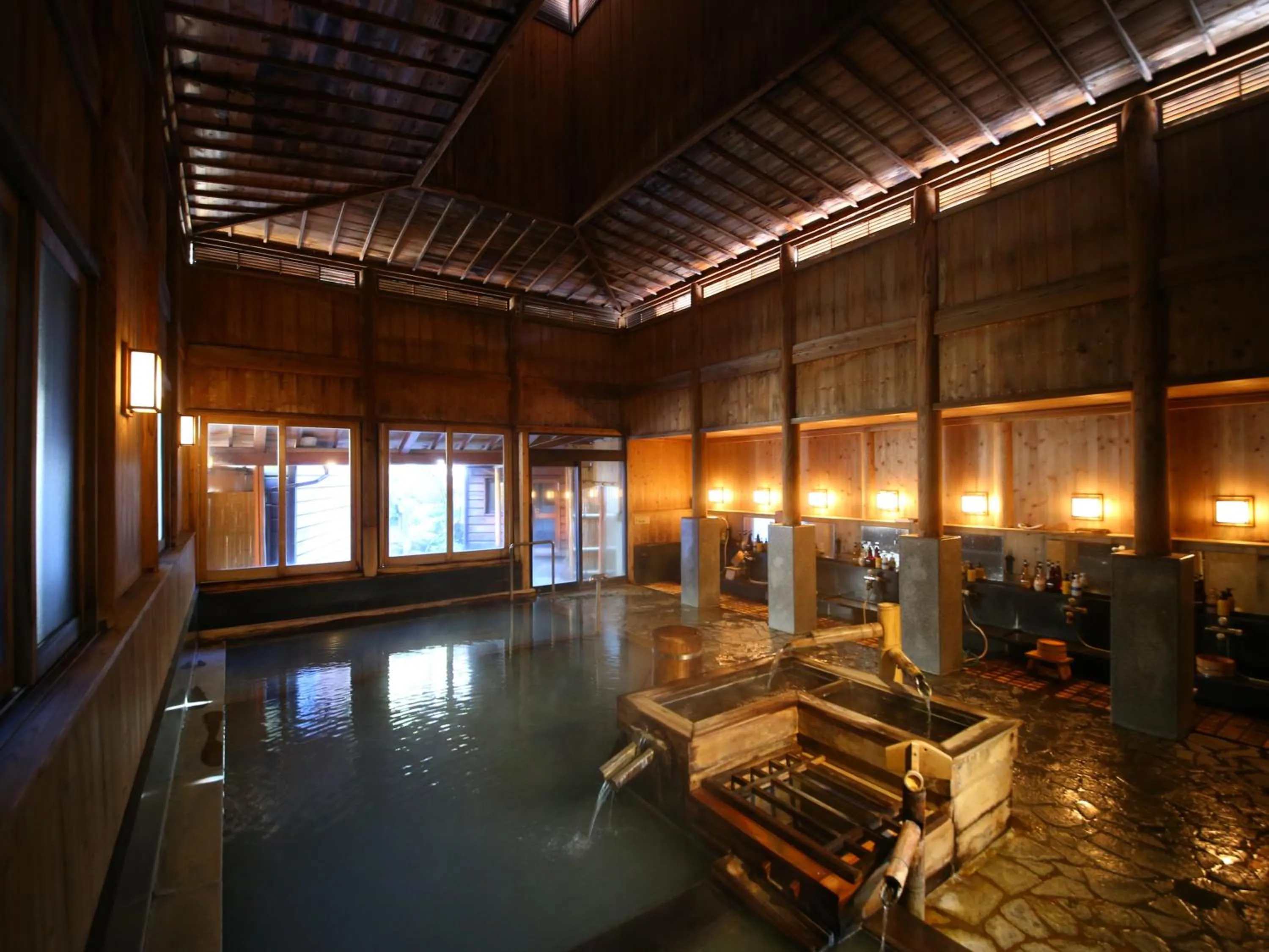 Public Bath in Ryokan Sakaya