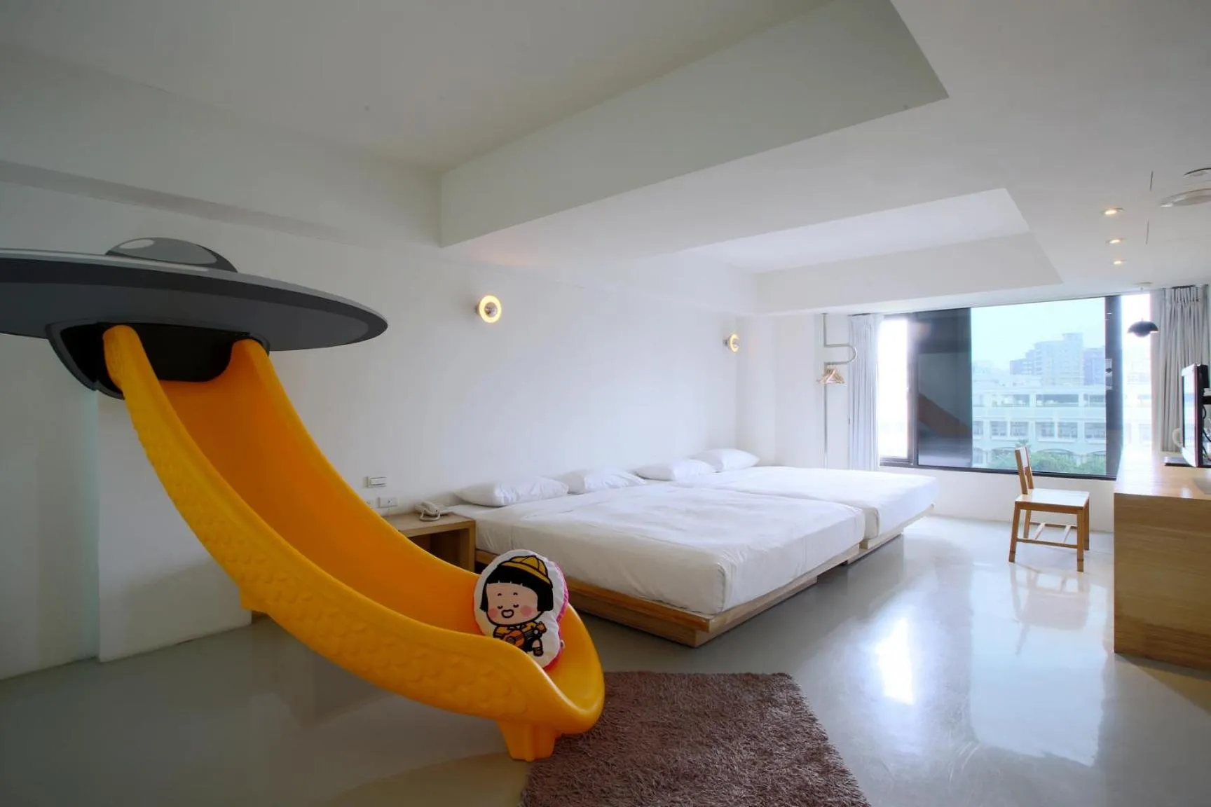 Photo of the whole room, Bed in Hotel Papa Whale-Kaohsiung Formosa Boulevard