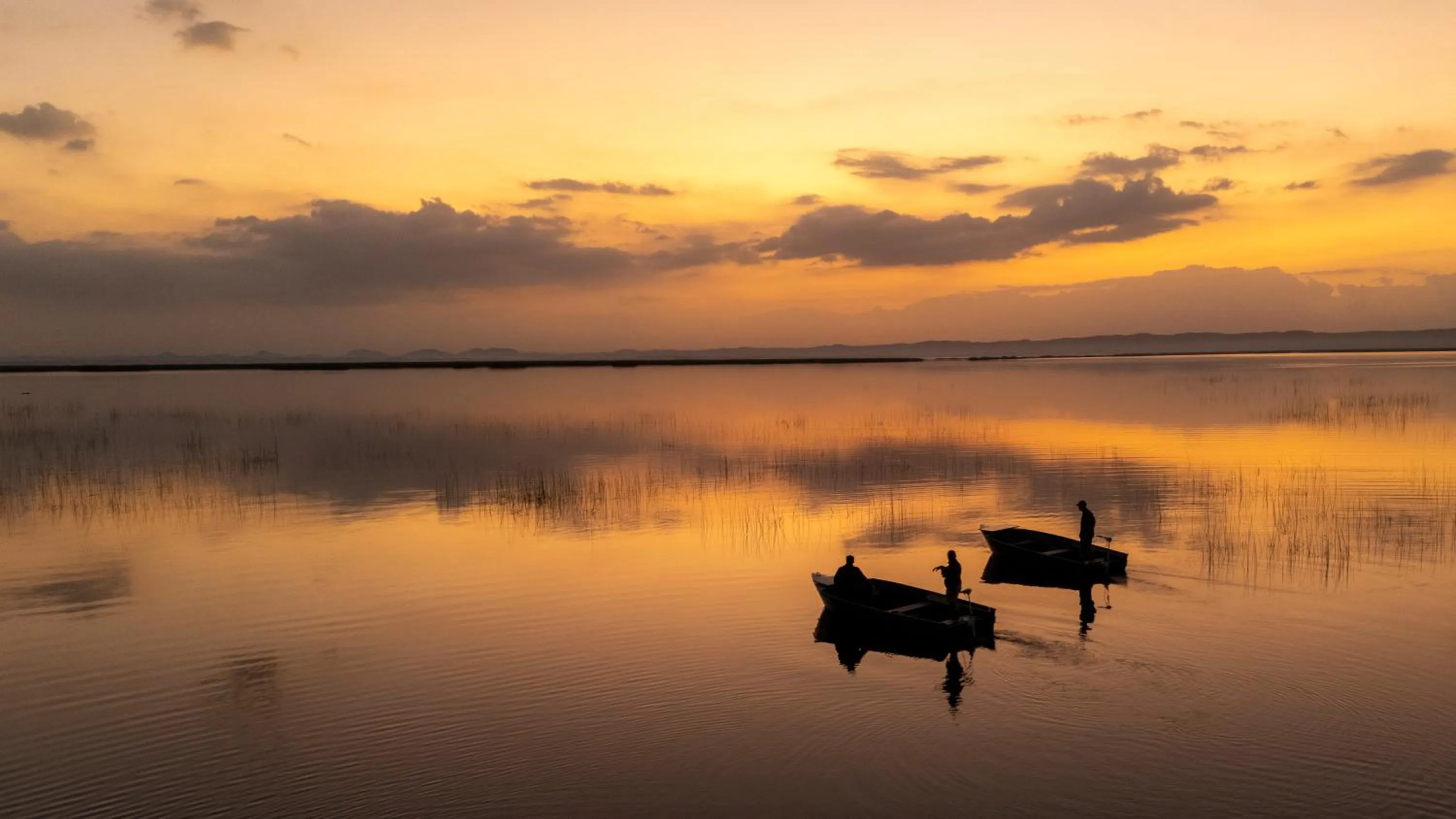 Activities in Makakatana Bay Lodge
