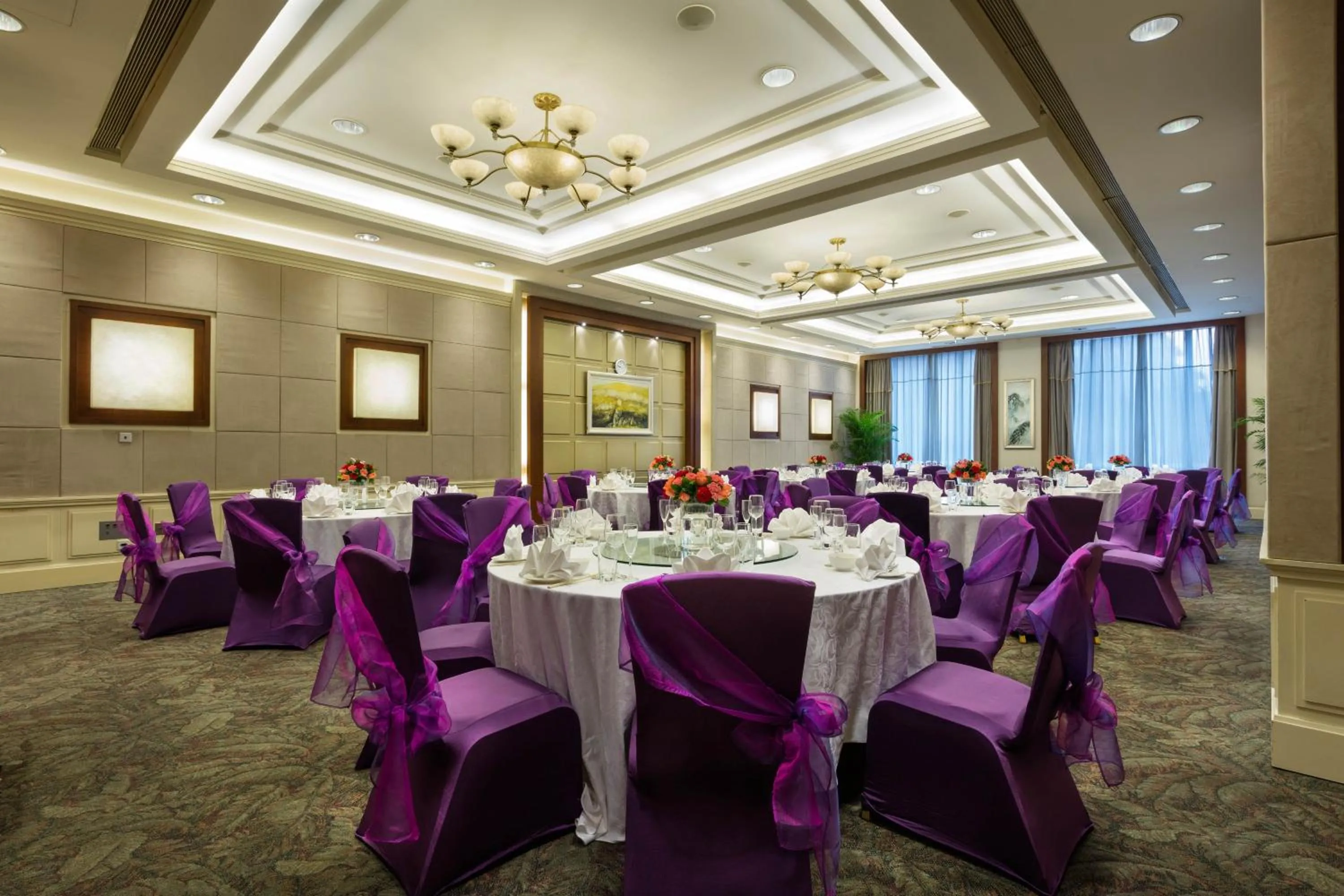 Restaurant/places to eat in Ramada Beijing North