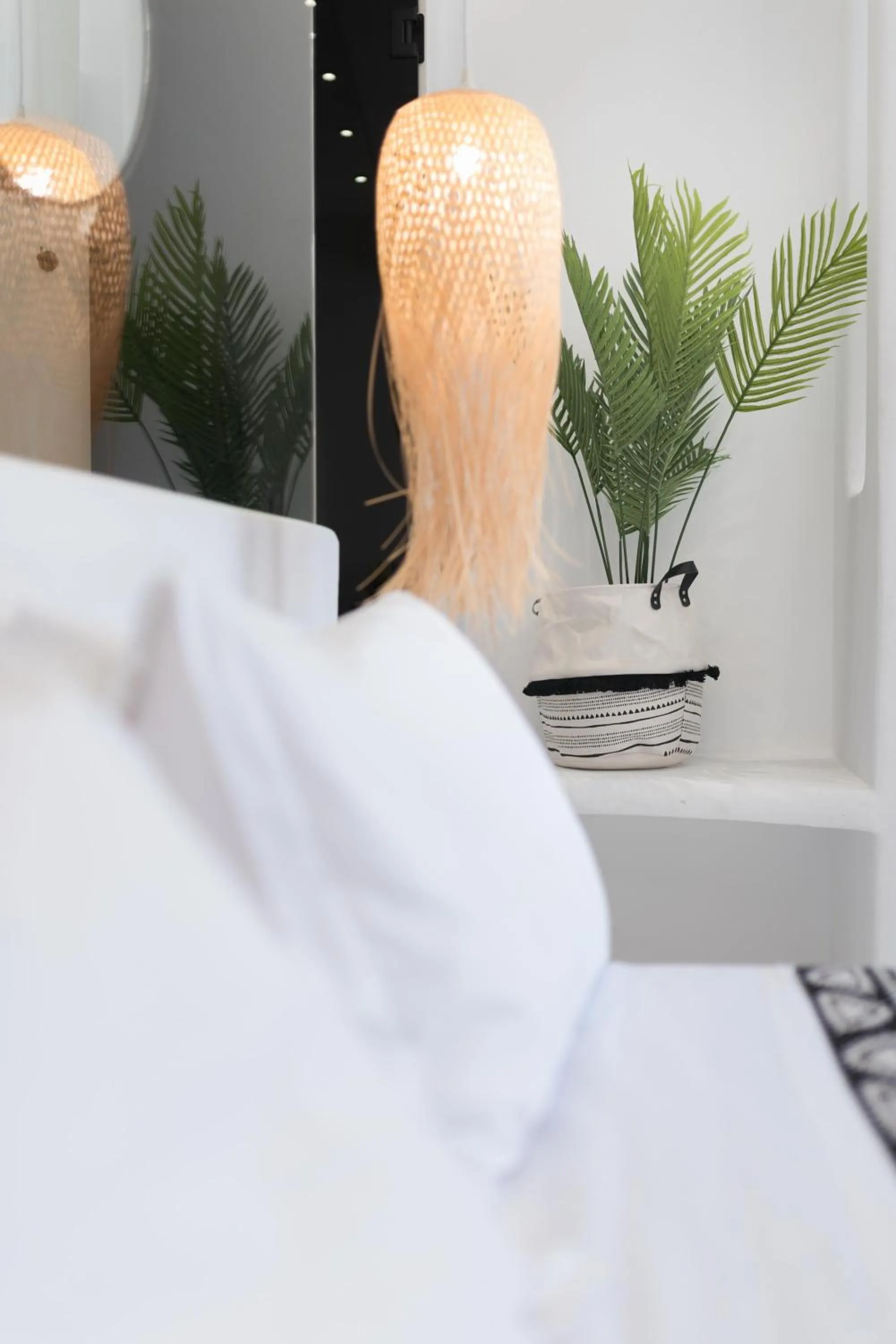 Portara Seaside Luxury Suites