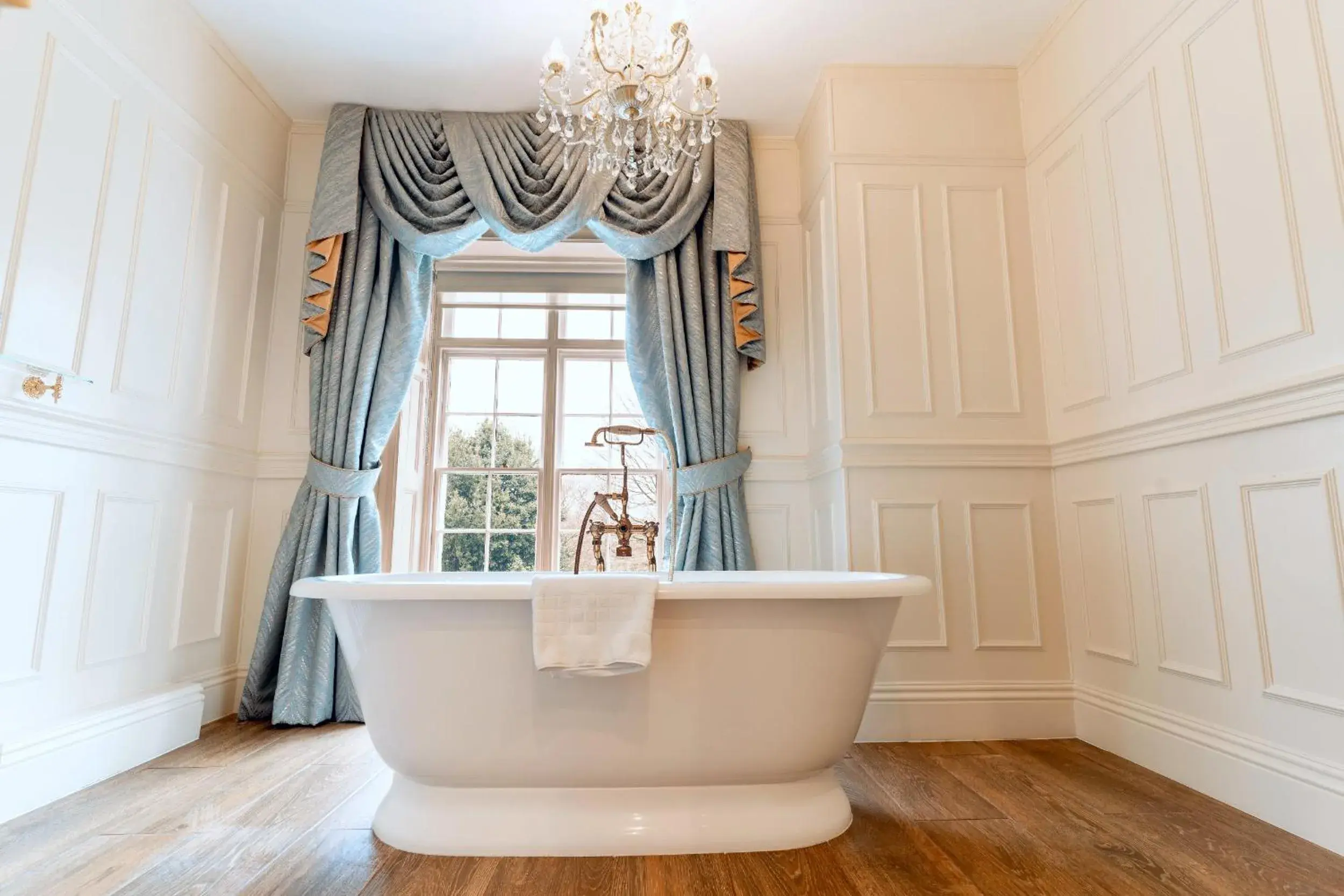 Deluxe Double Room in Plas Dinas Country House Deluxe Double Room in Plas Dinas Country House