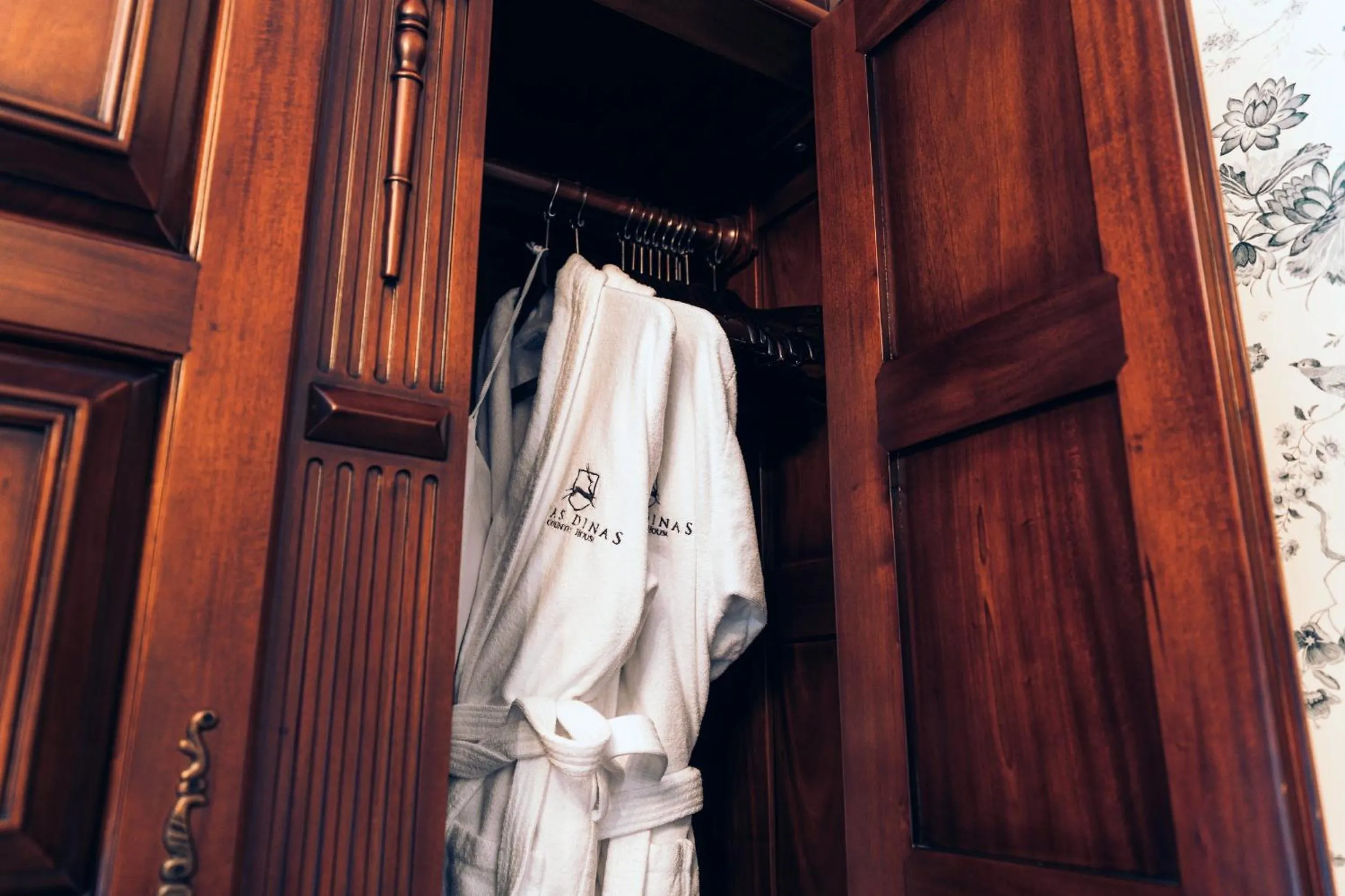Bedroom in Plas Dinas Country House
