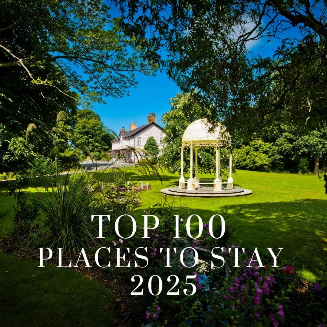 Property building in Plas Dinas Country House