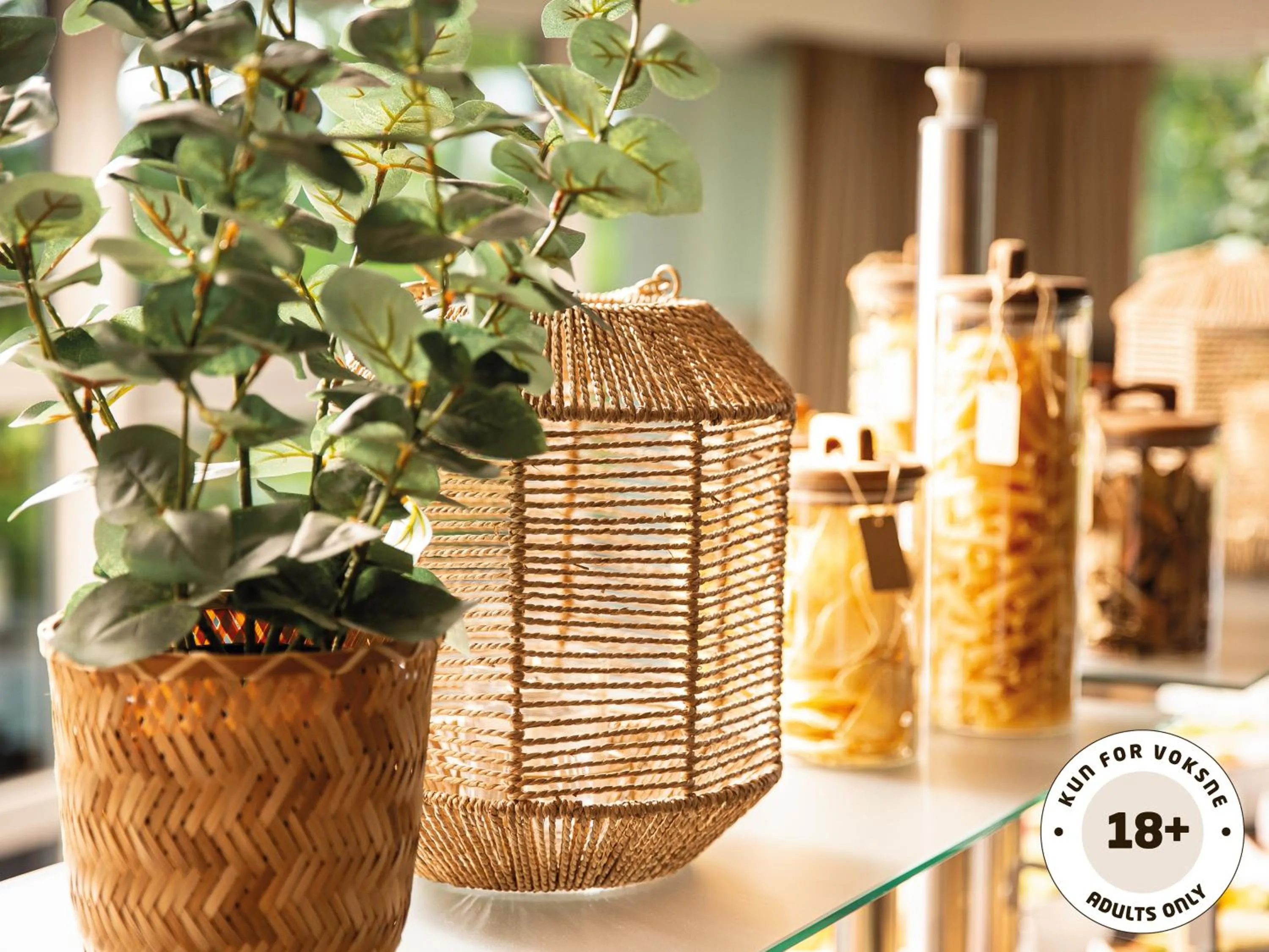 Buffet breakfast in Ærø Hotel - Adults only