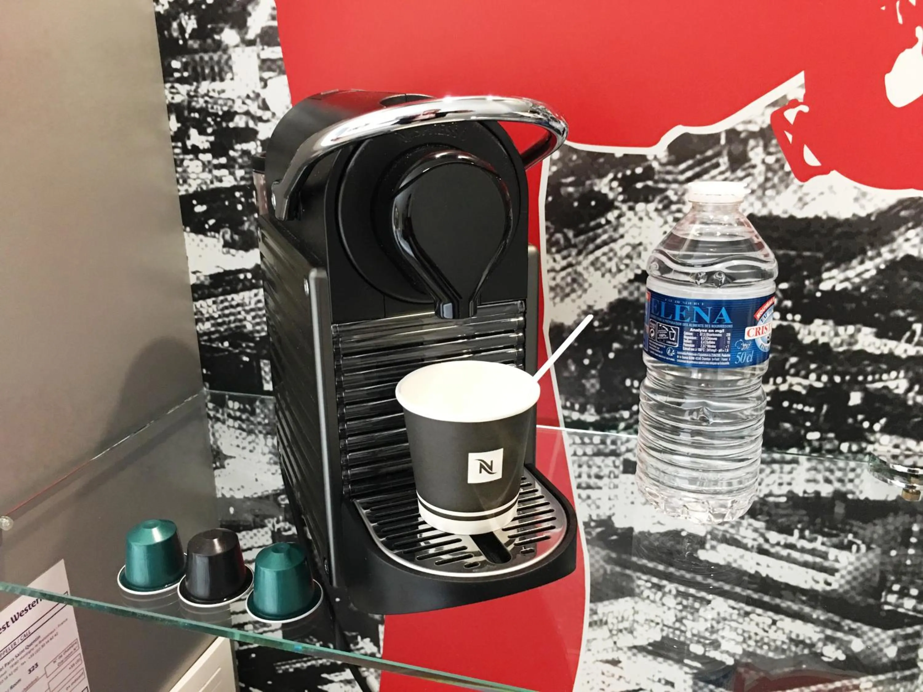 Coffee/tea facilities in Hôtel Inn Design Paris Saint Quentin