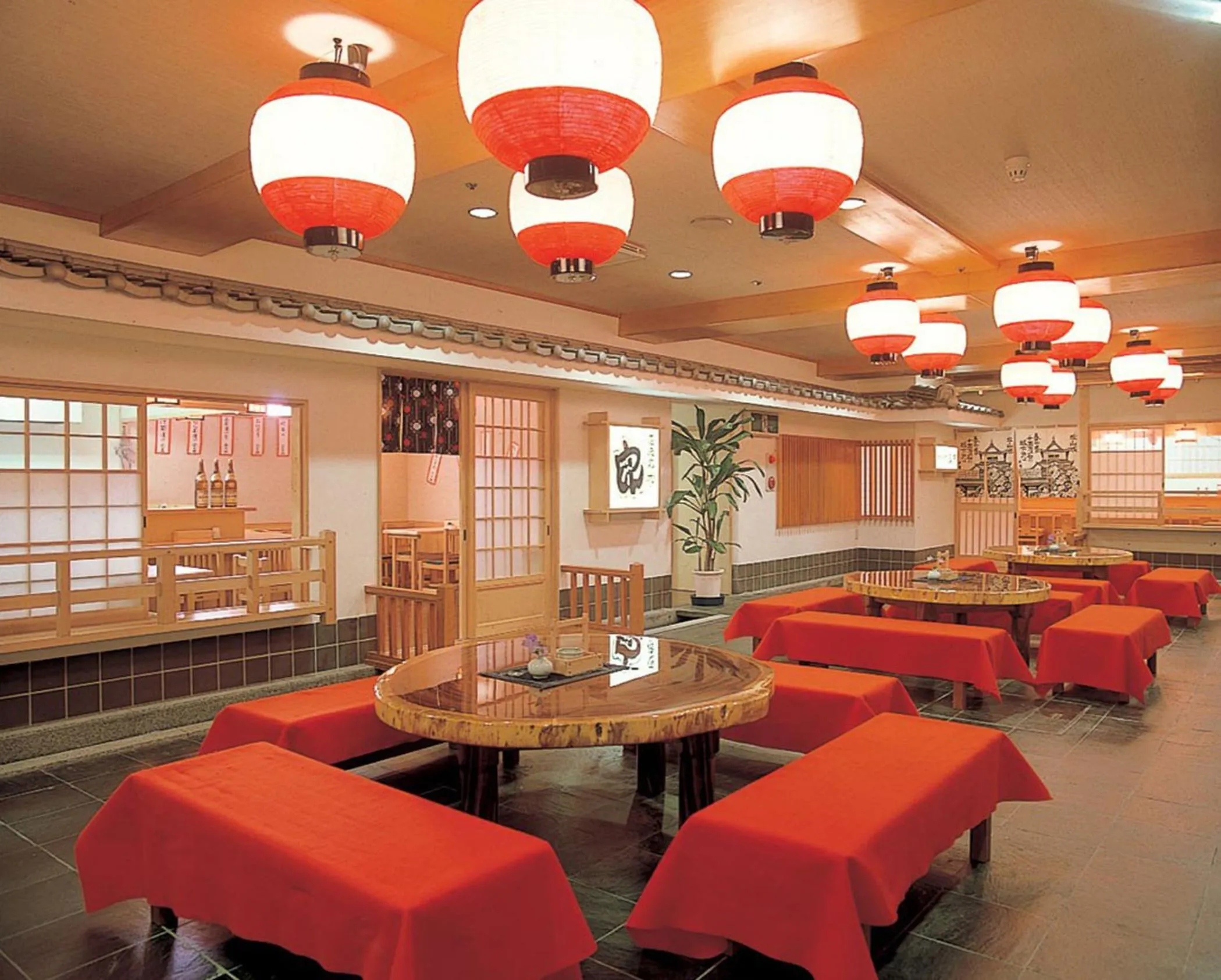 Restaurant/places to eat in Dogo Prince Hotel