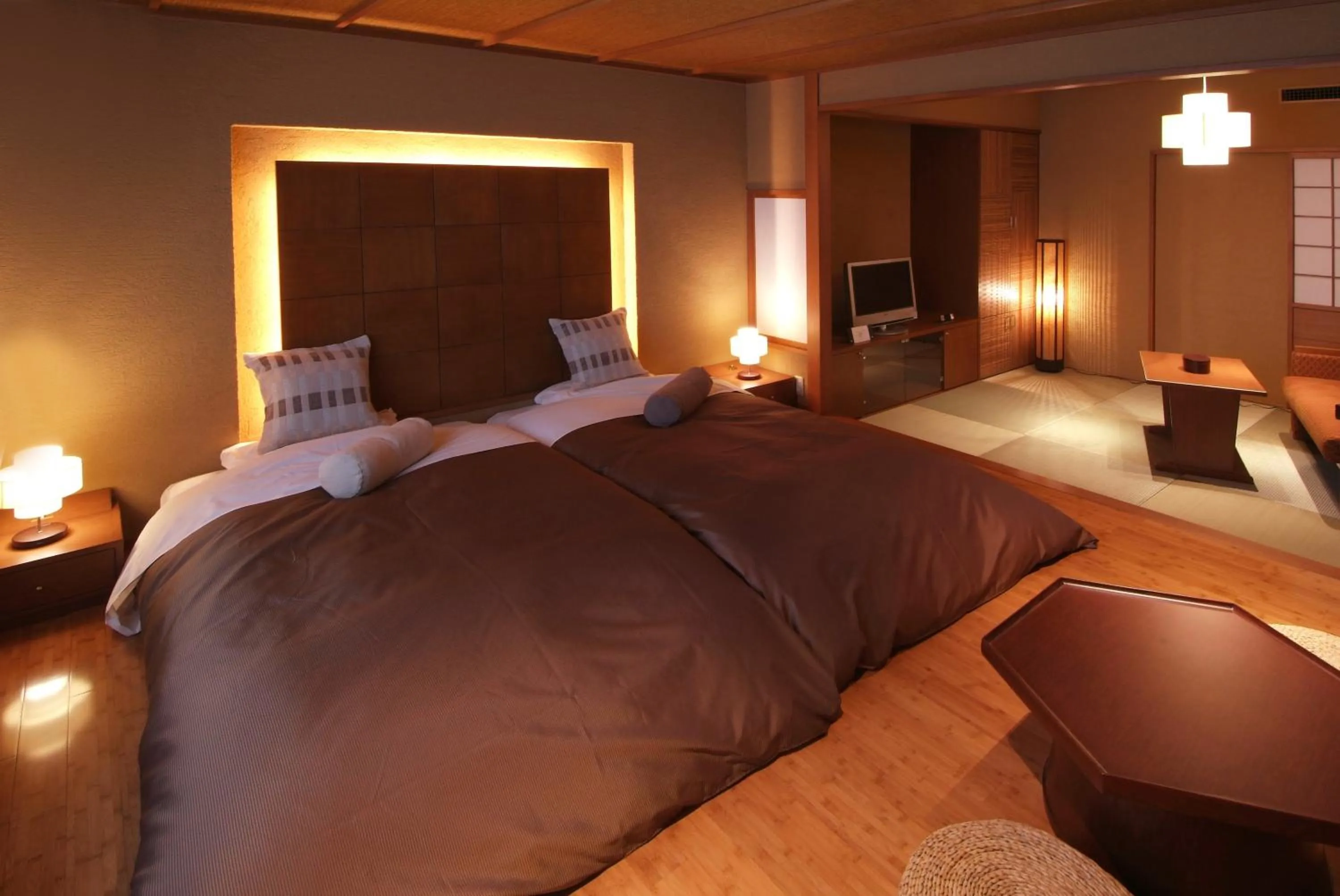 Bed in Dogo Prince Hotel