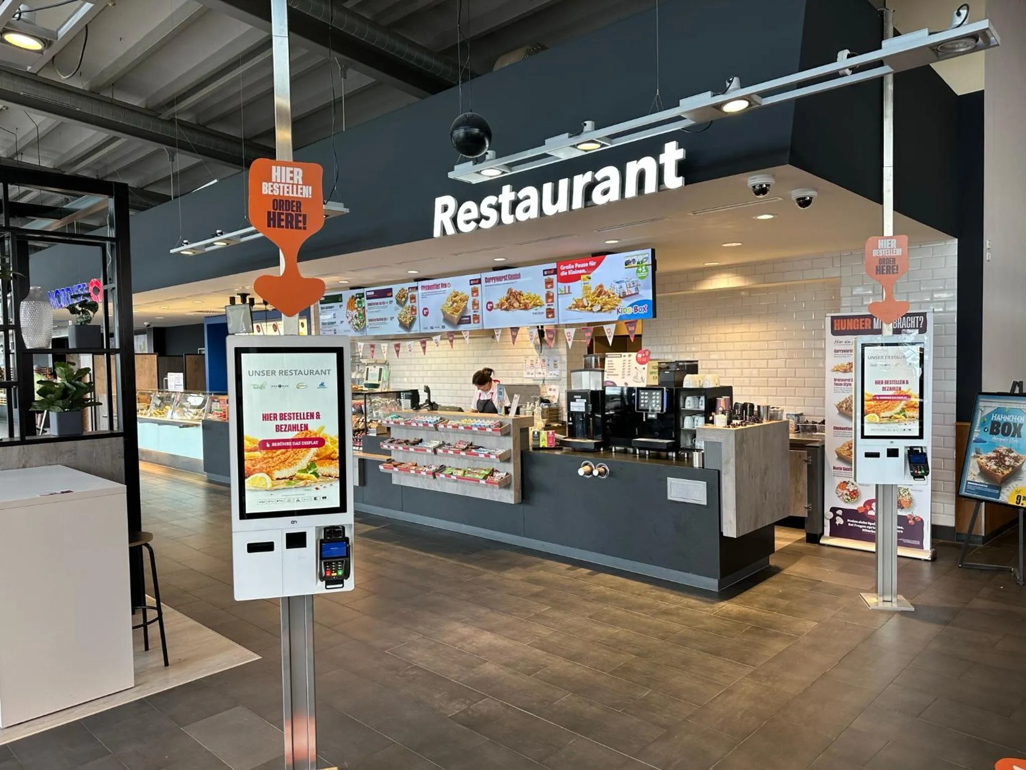 Restaurant/places to eat in Serways Hotel Lüneburger Heide West