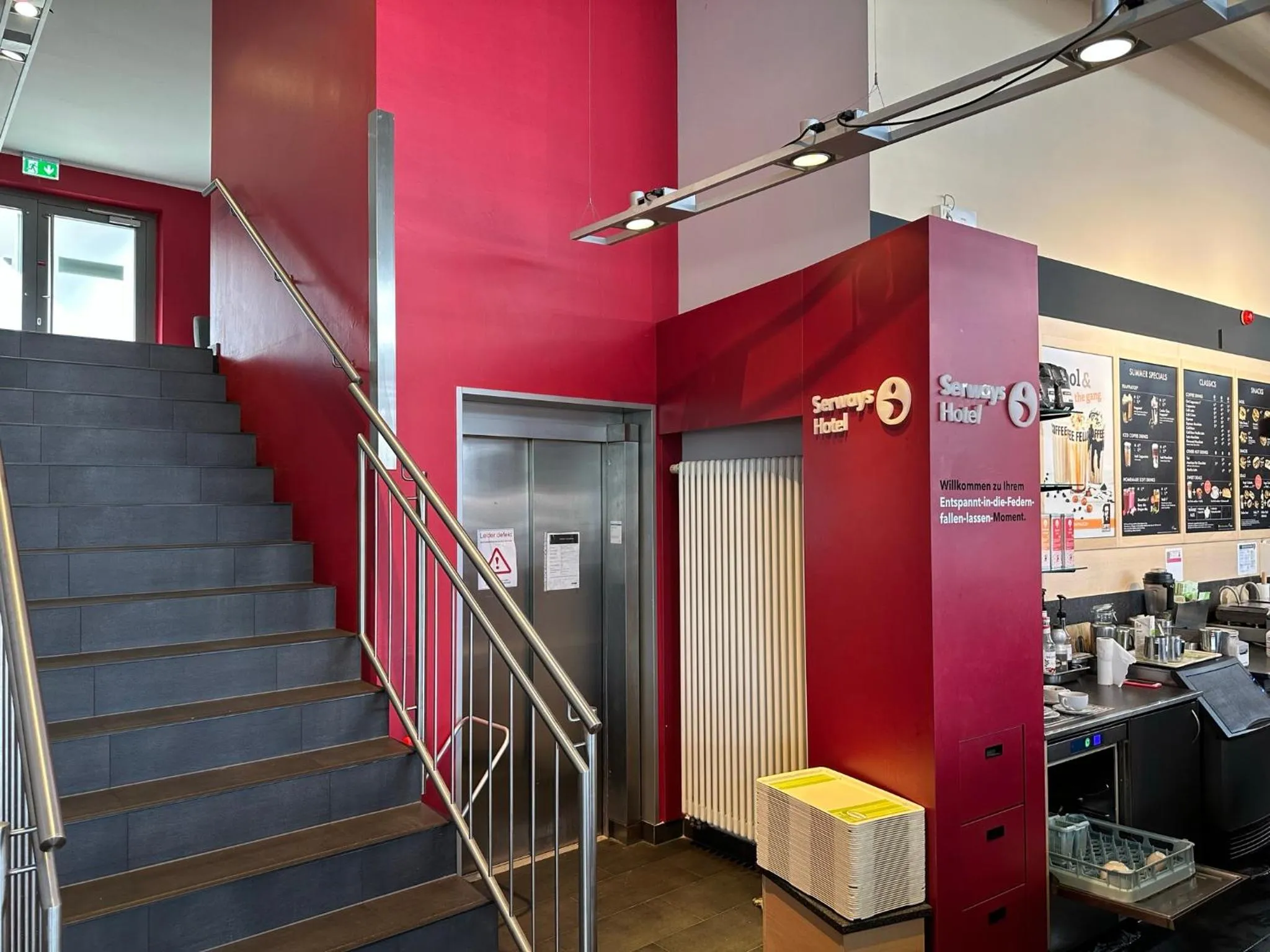 Lobby or reception in Serways Hotel Lüneburger Heide West