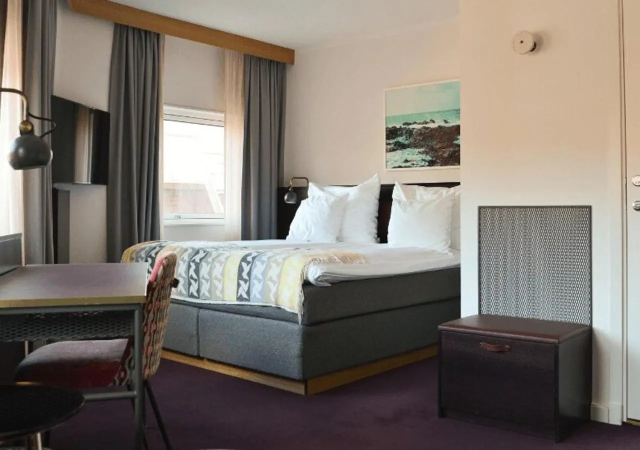 Bed in Quality Hotel The Mill