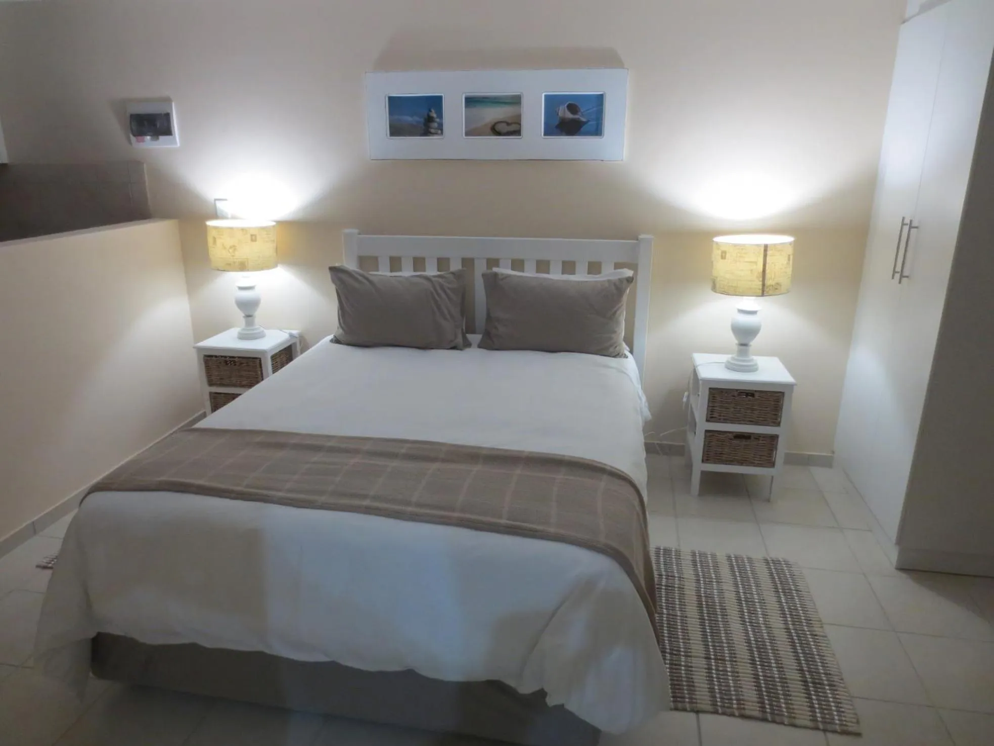 Bedroom, Bed in Masada Guest House