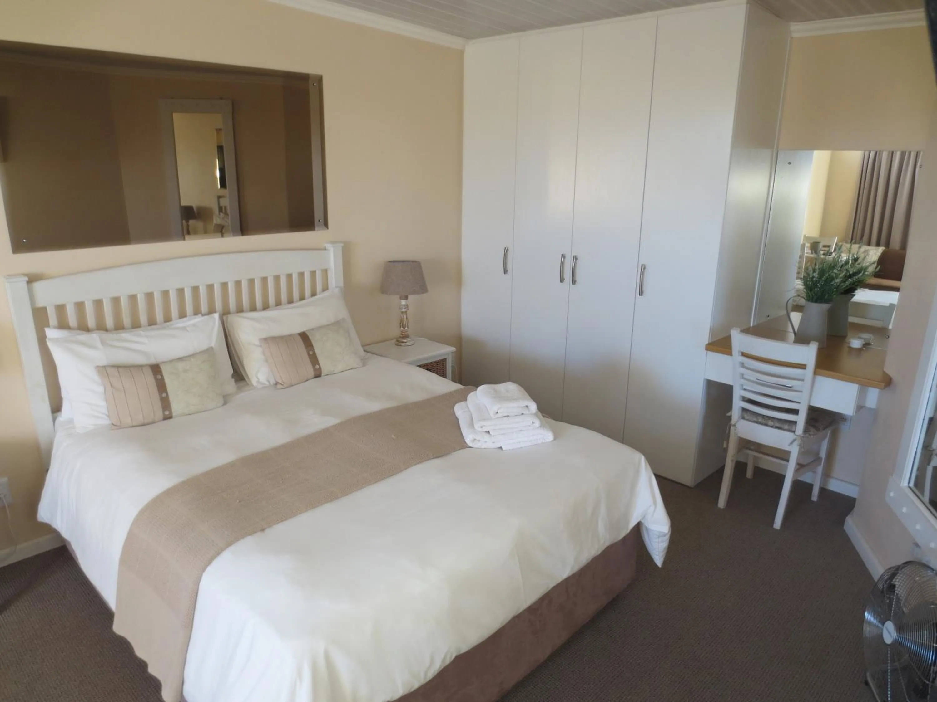 Bedroom, Bed in Masada Guest House