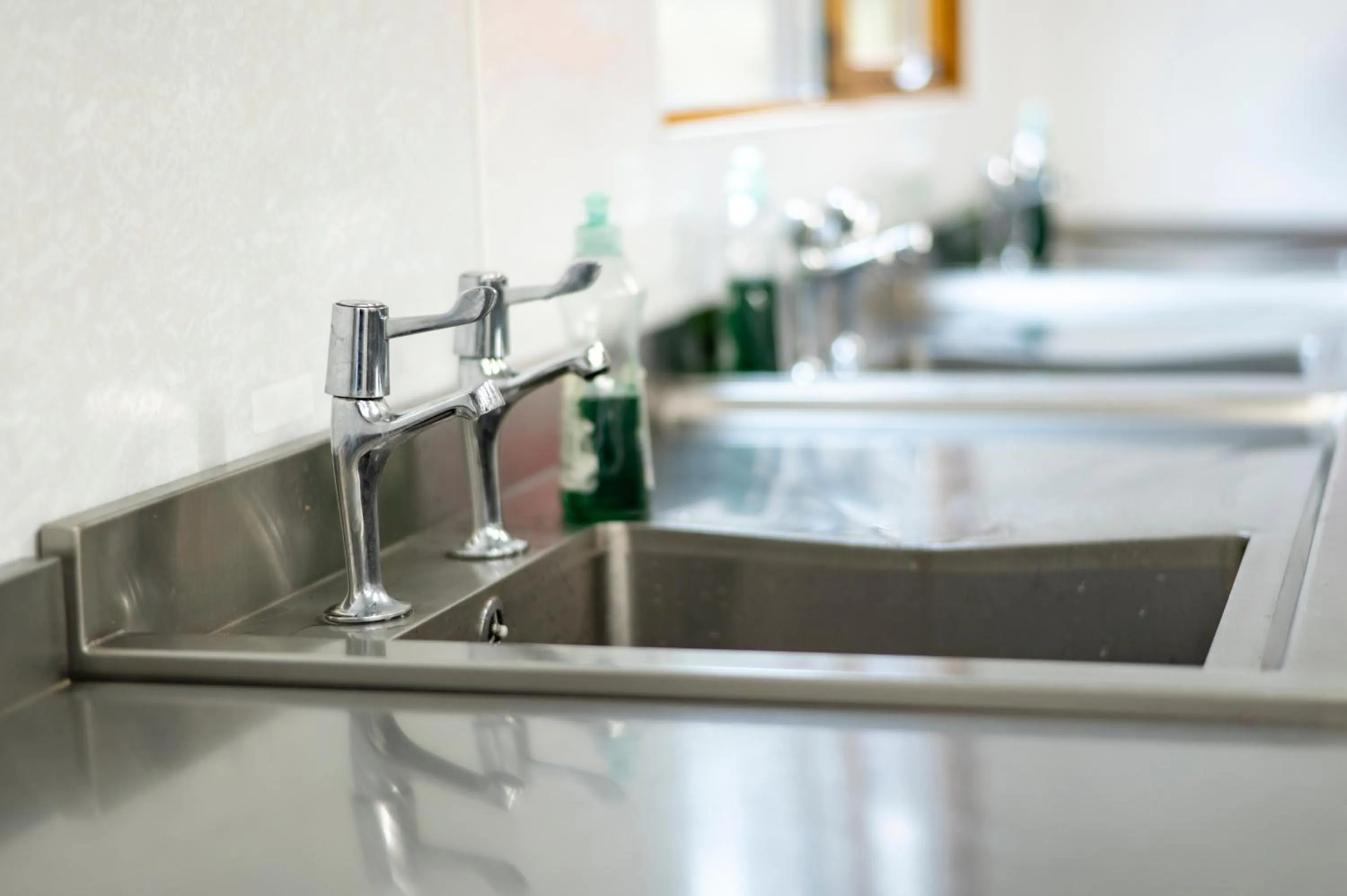 Communal kitchen in Aviemore Youth Hostel