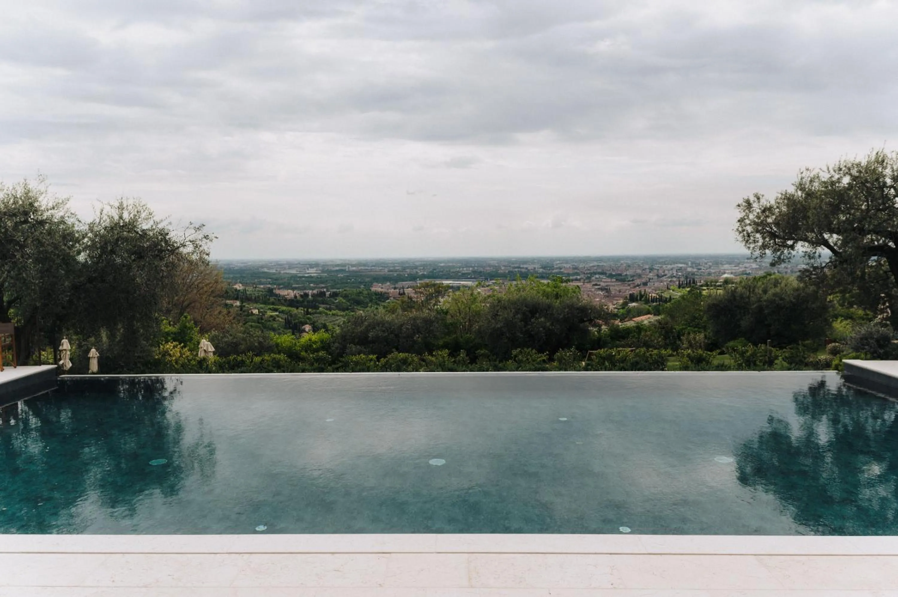 Pool view in Corte San Mattia