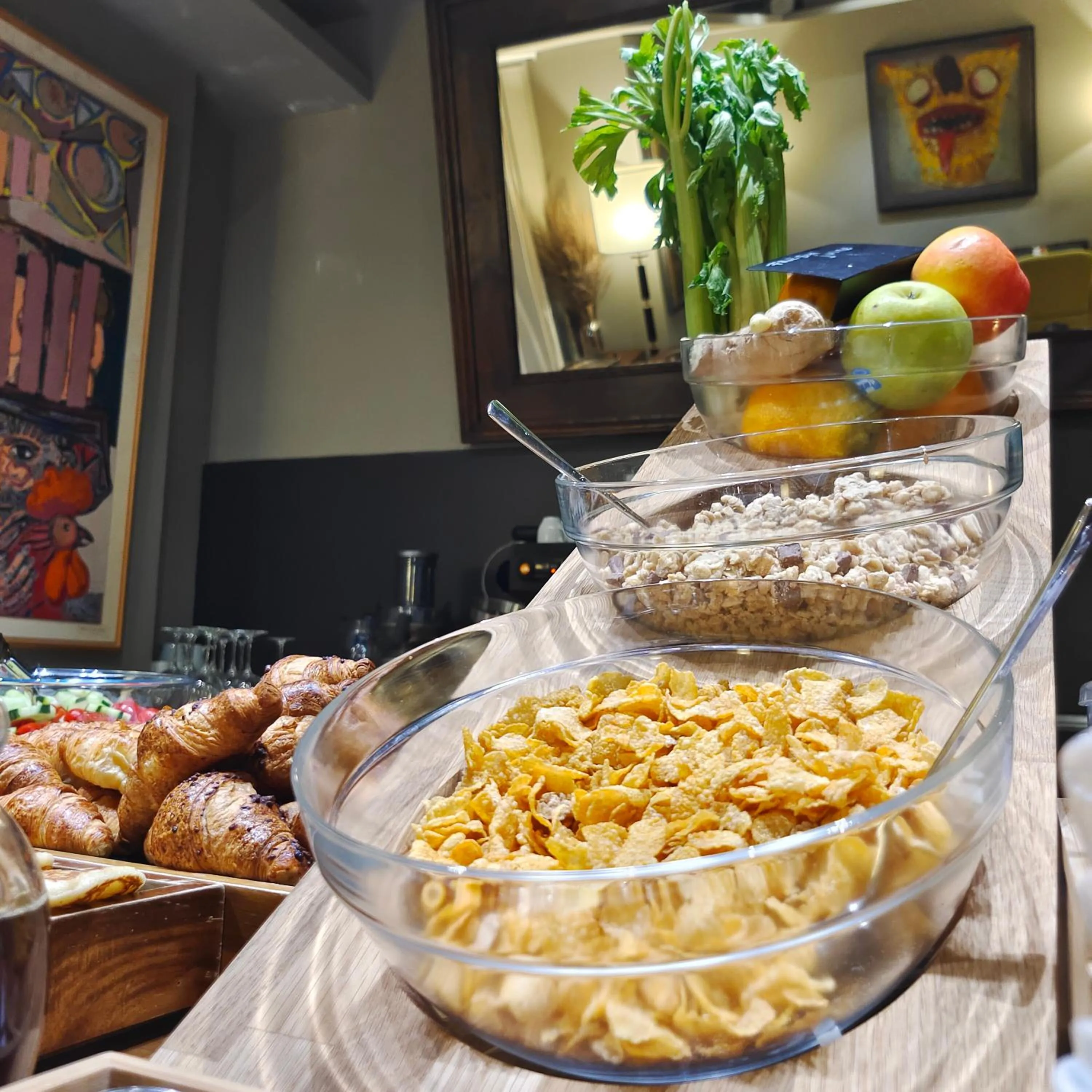 Food and drinks in Triviho Hotel