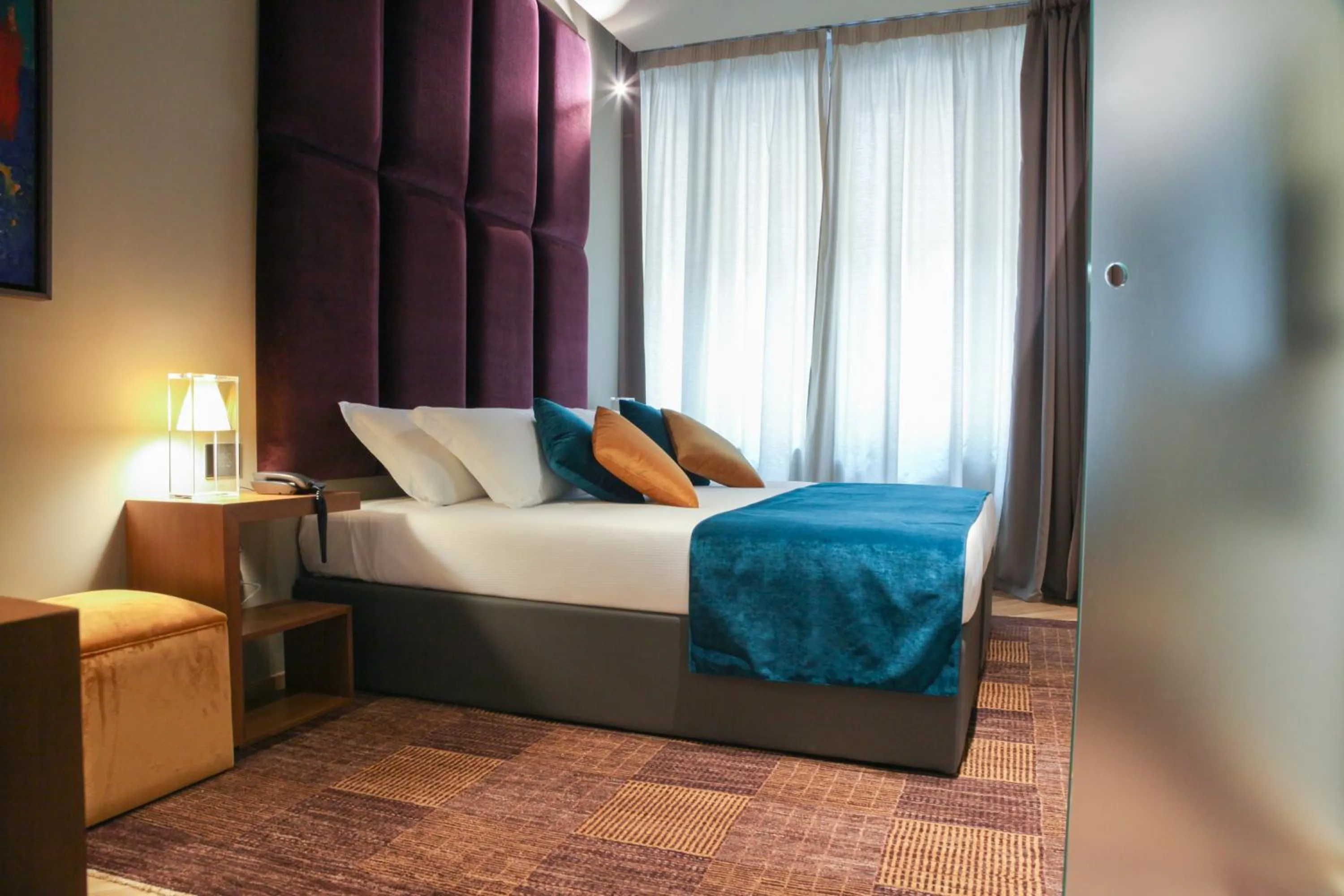 Bedroom, Bed in Triviho Hotel