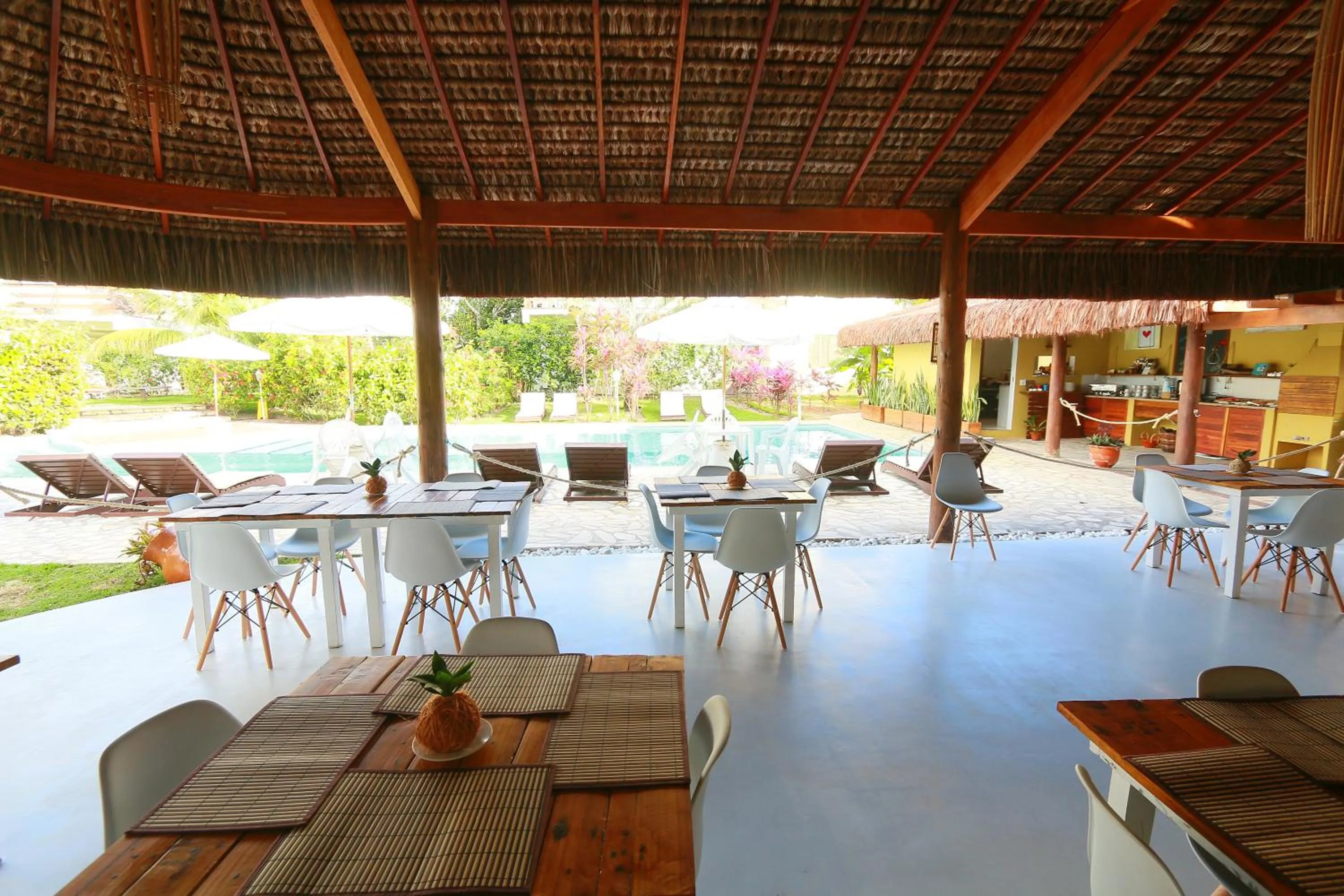 Restaurant/places to eat in Village Muta