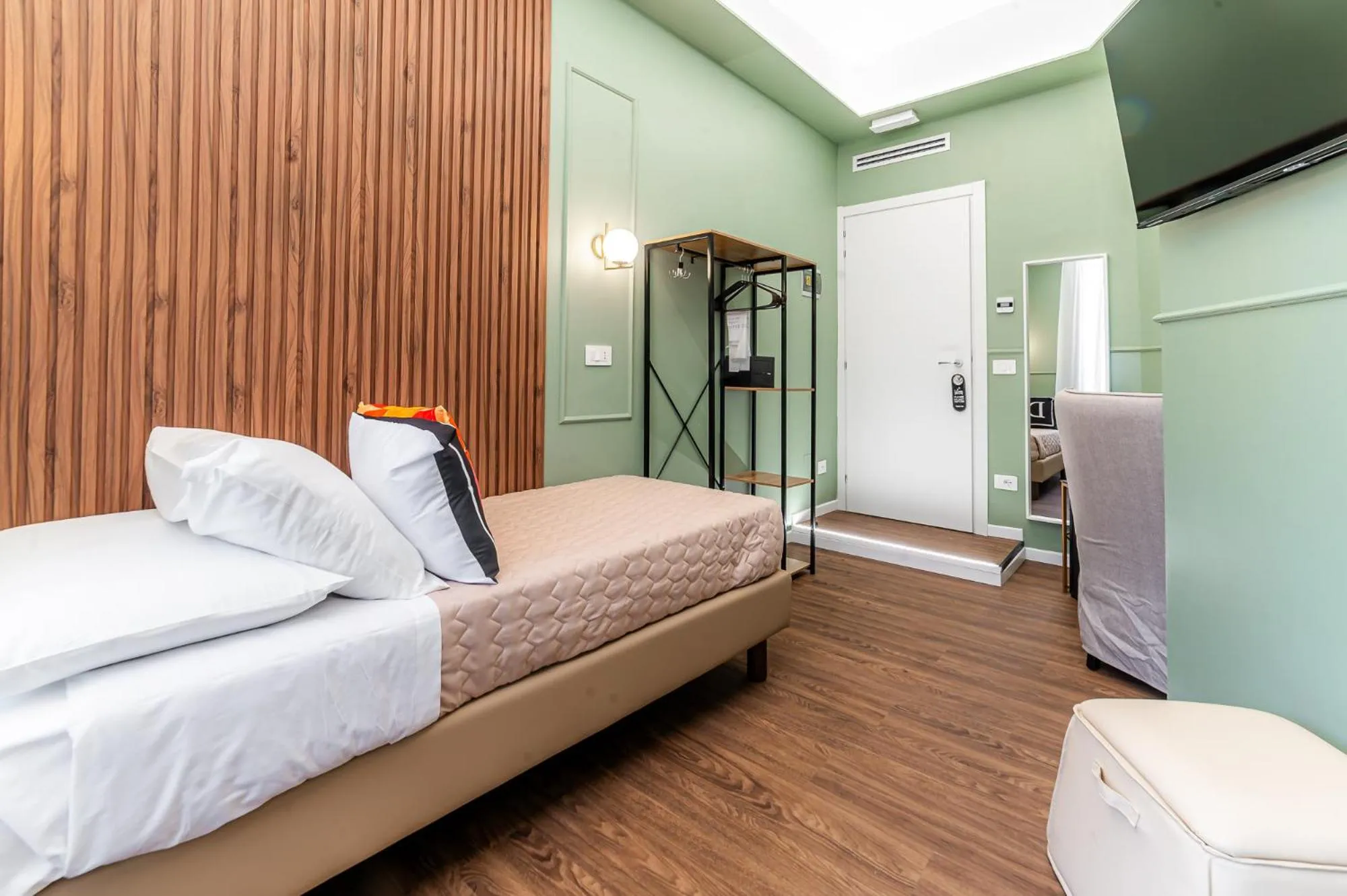 Bed in Domus Domas & Boutique - Golden Keys Collection