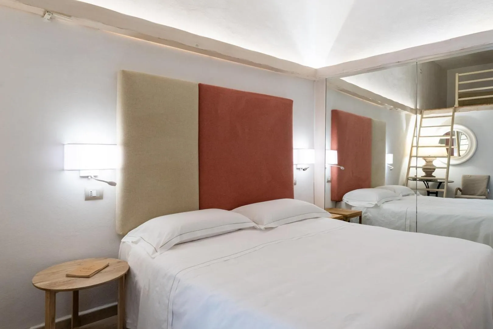 Bed in Santo Stefano Home & Breakfast