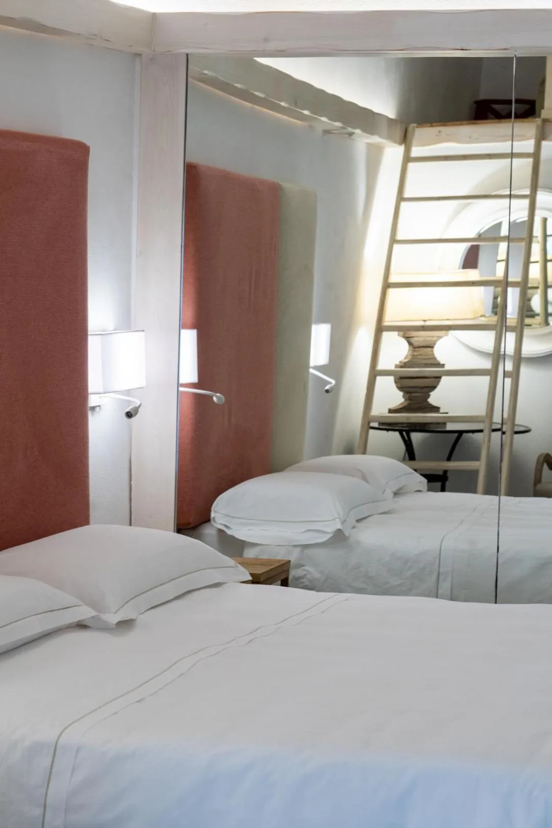 Bed in Santo Stefano Home & Breakfast