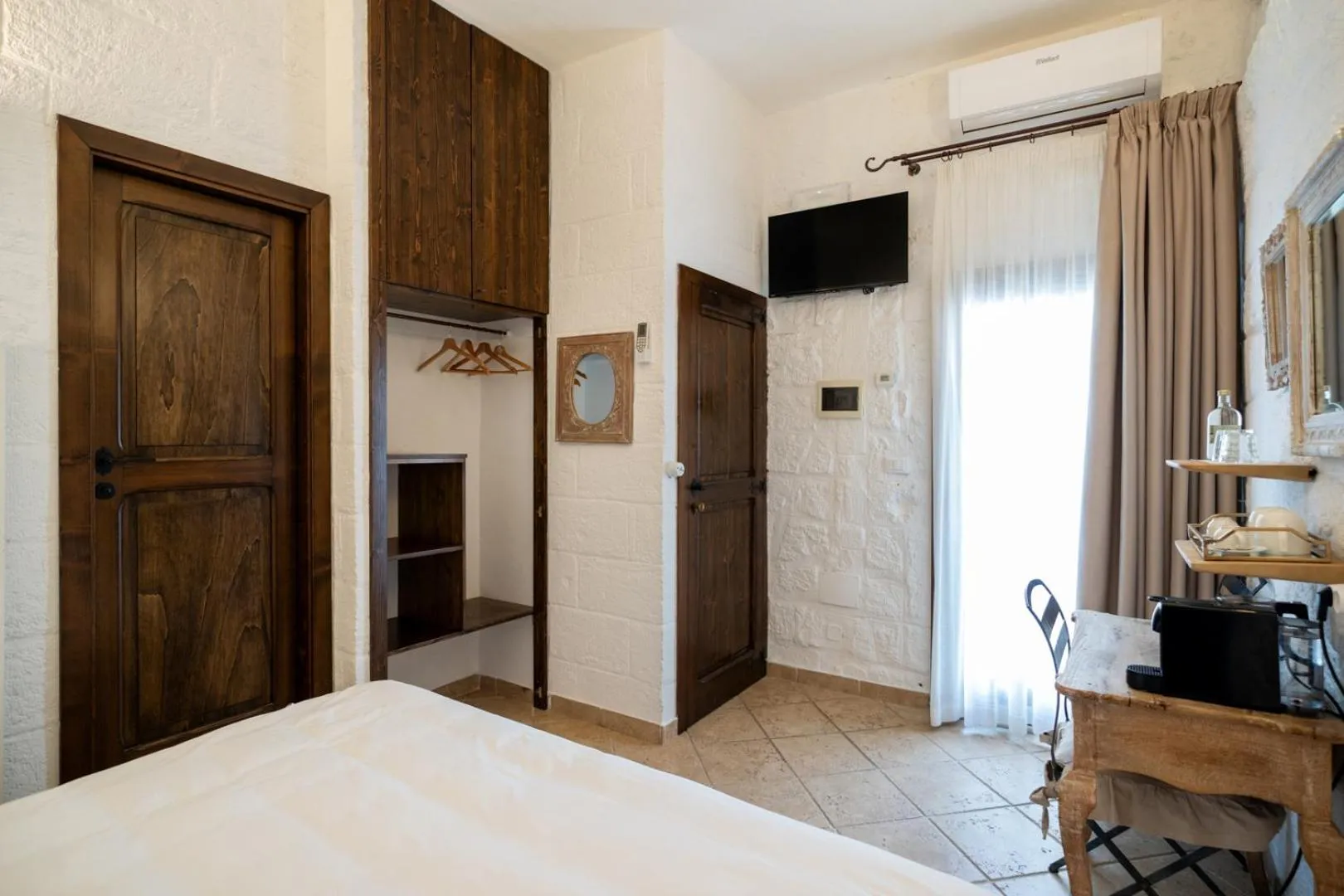 Bed in Santo Stefano Home & Breakfast