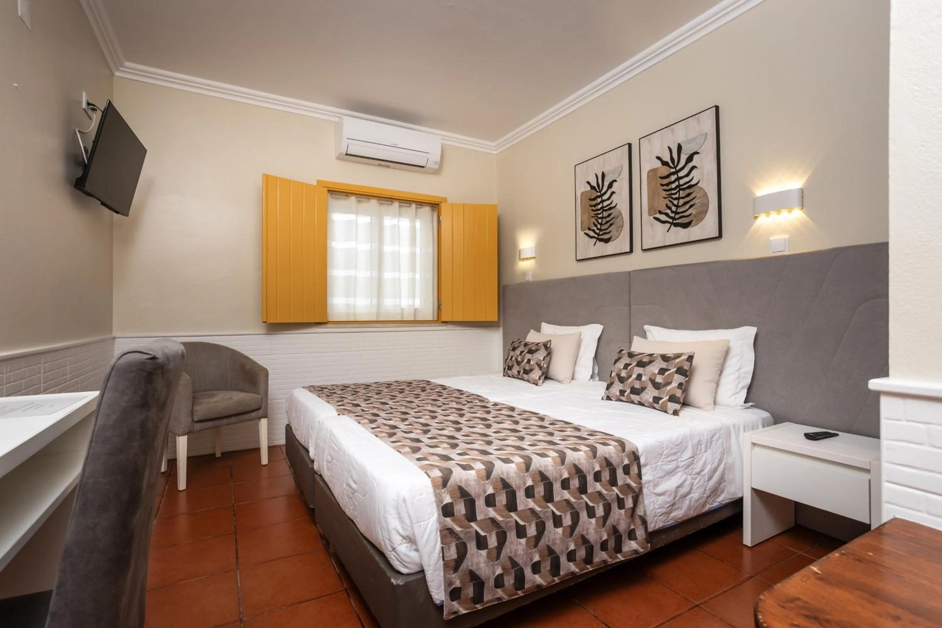 Property building, Bed in Rosa dos Ventos