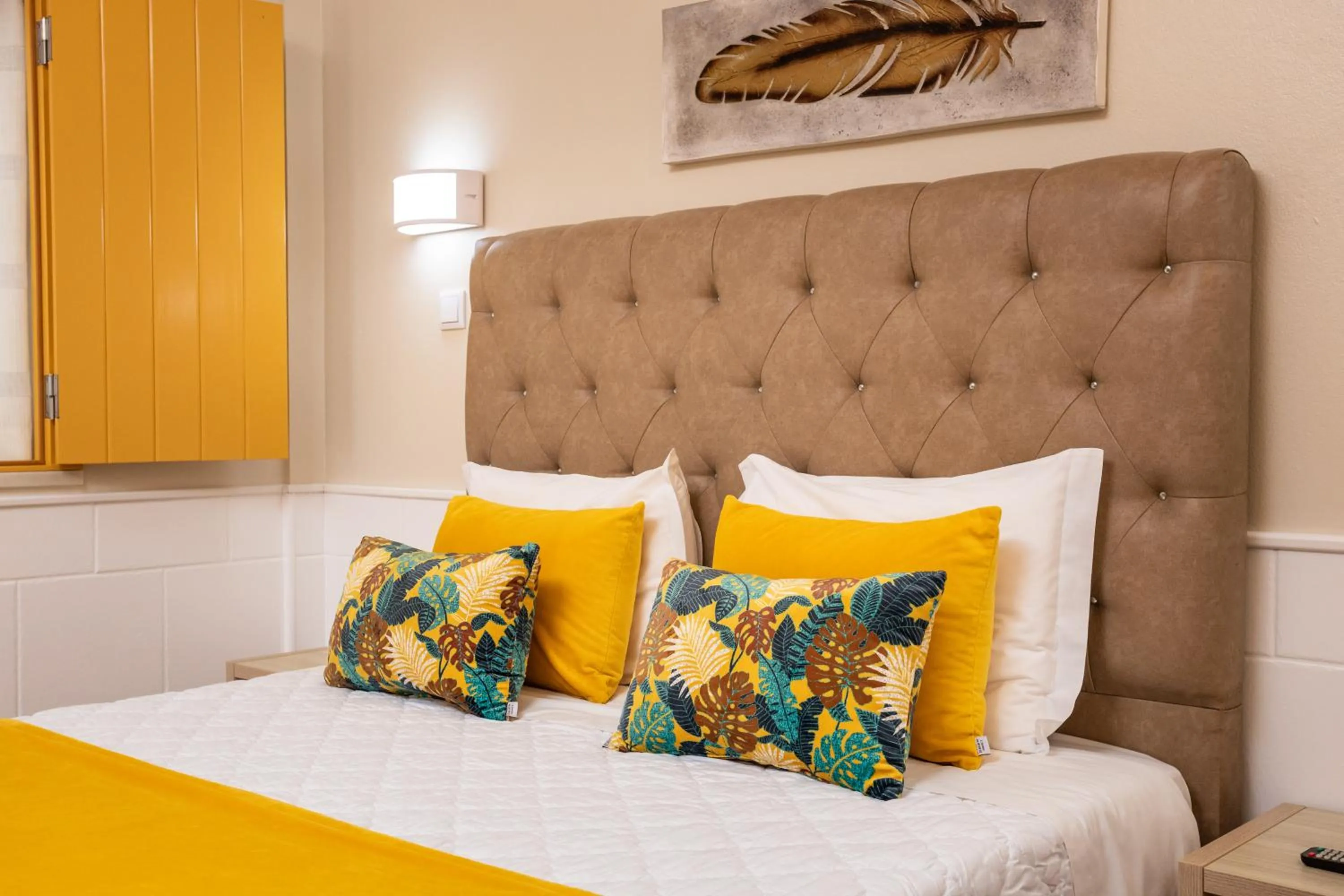 Property building, Bed in Rosa dos Ventos