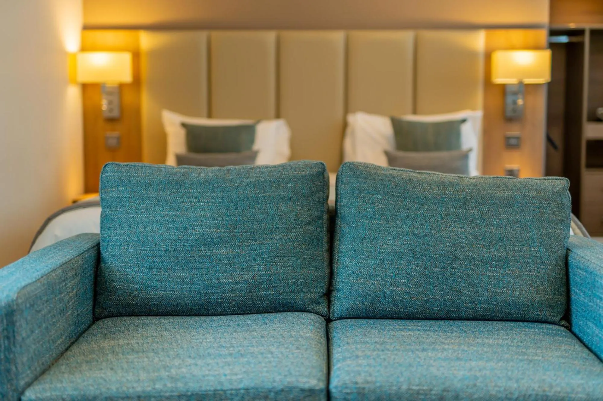 Guests, Bed in Ashorne Hill Leamington Spa