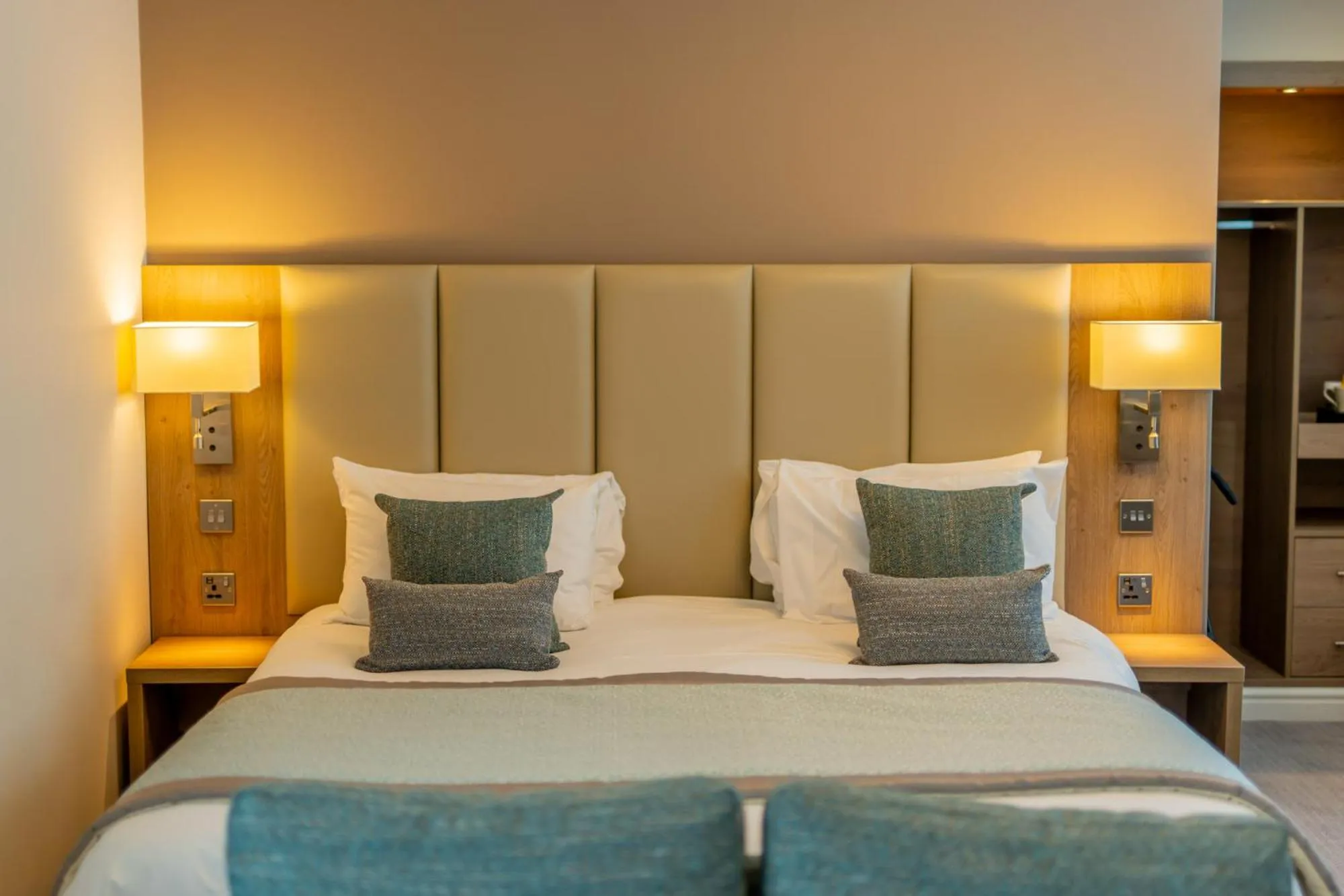 Bed in Ashorne Hill Leamington Spa