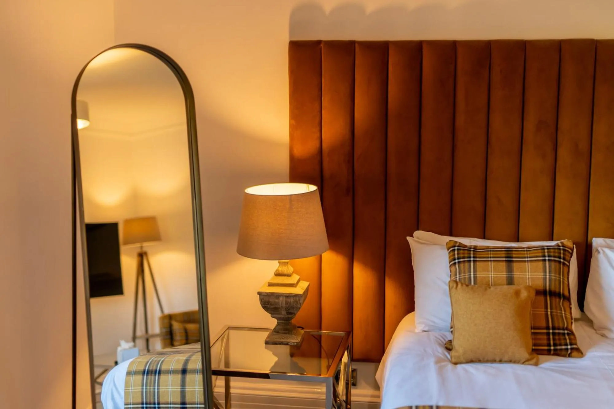 Bed in Ashorne Hill Leamington Spa